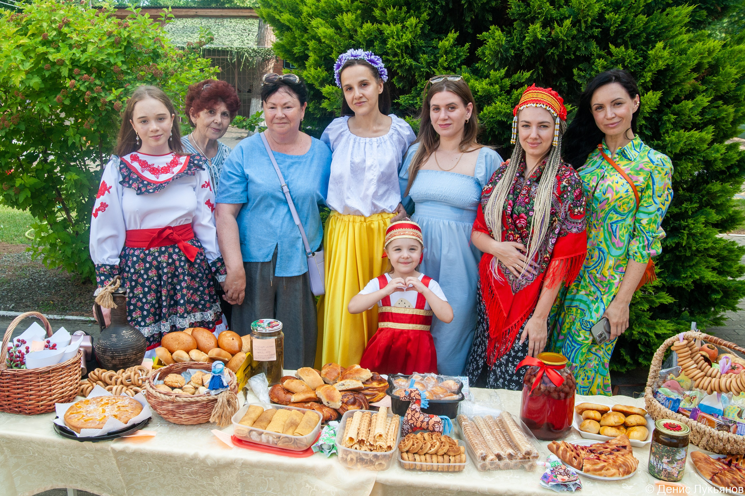 Ярмарка. Свадебный и семейный фотограф Денис Лукьянов в Краснодаре, Краснодарском крае и Республике Крым