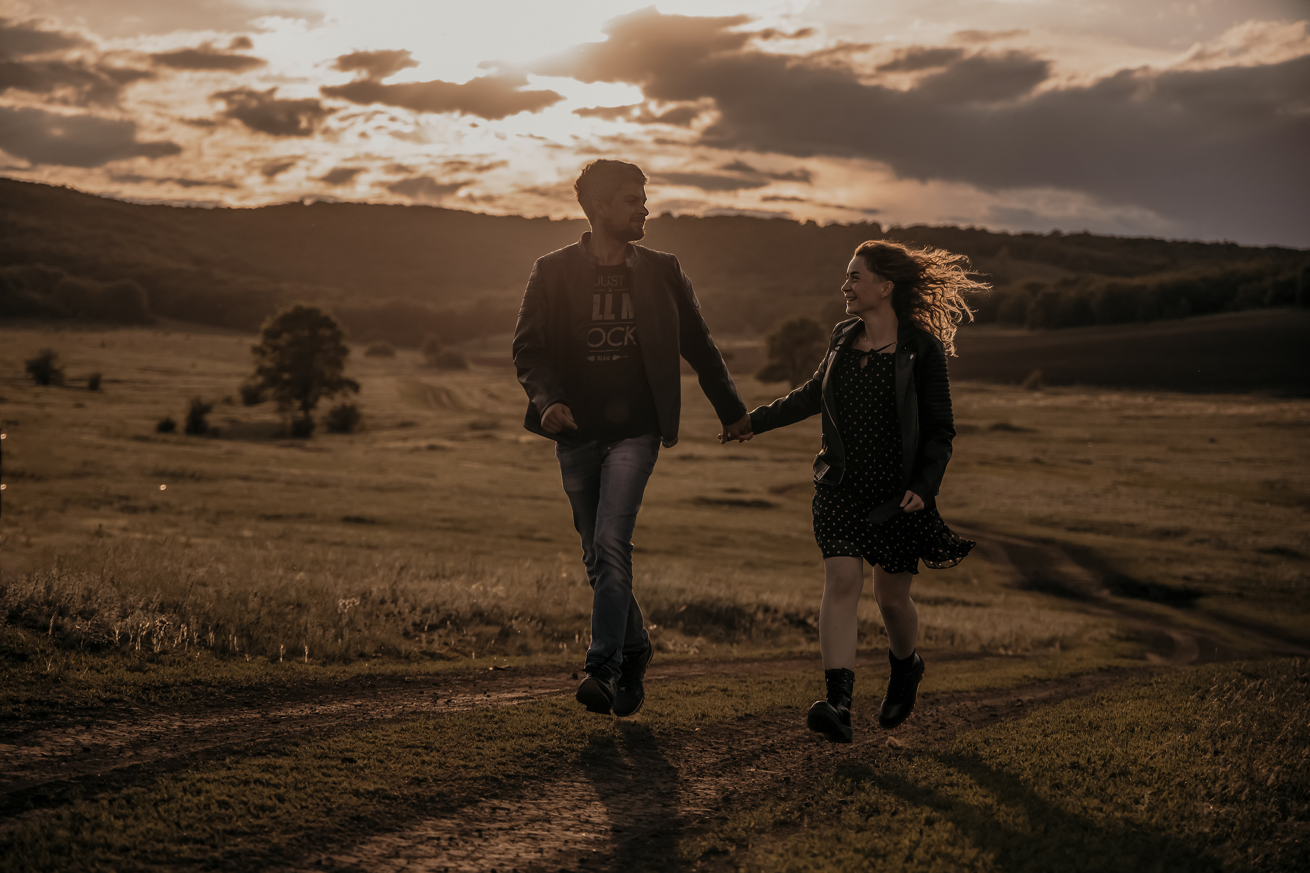 Прогулка на закате. Фотограф Софья Васильковская