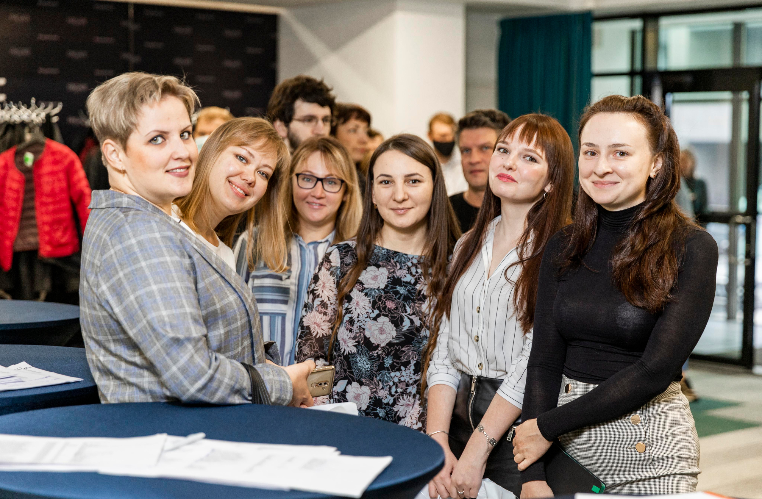 Евгений Колотилов, презентация в отеле Фрегат. Репортажный фотограф Петрозаводск Сергей Киренков