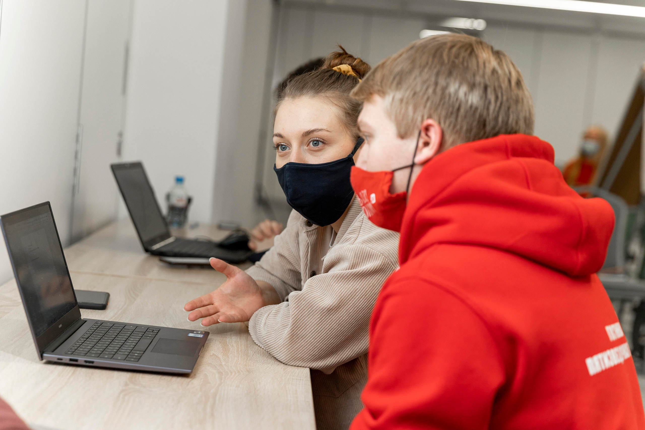 ХАКАТОН ПетрГУ. Репортажный фотограф Петрозаводск Сергей Киренков