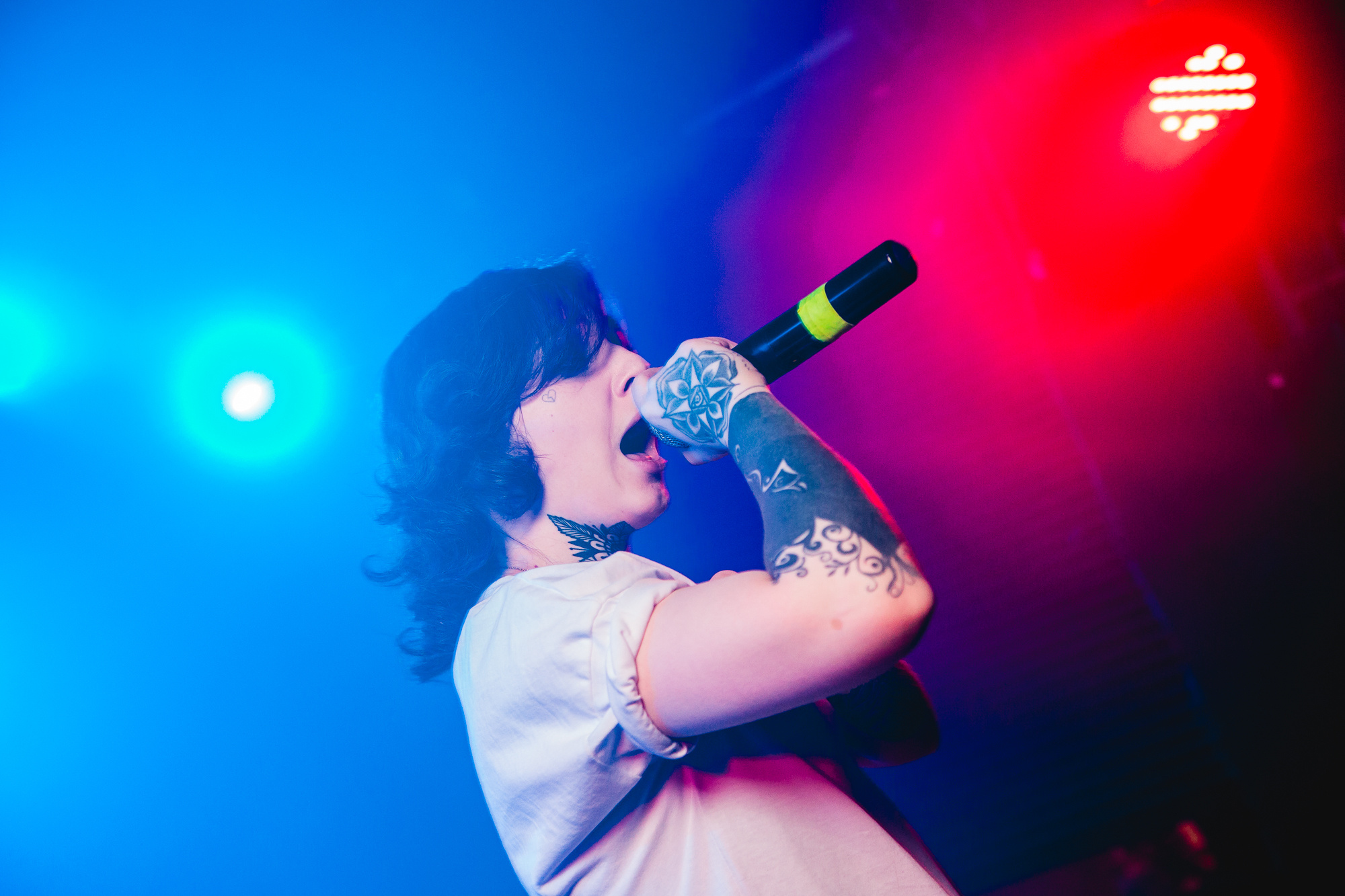 Вечеринки в ночных клубах. Свободный фотограф