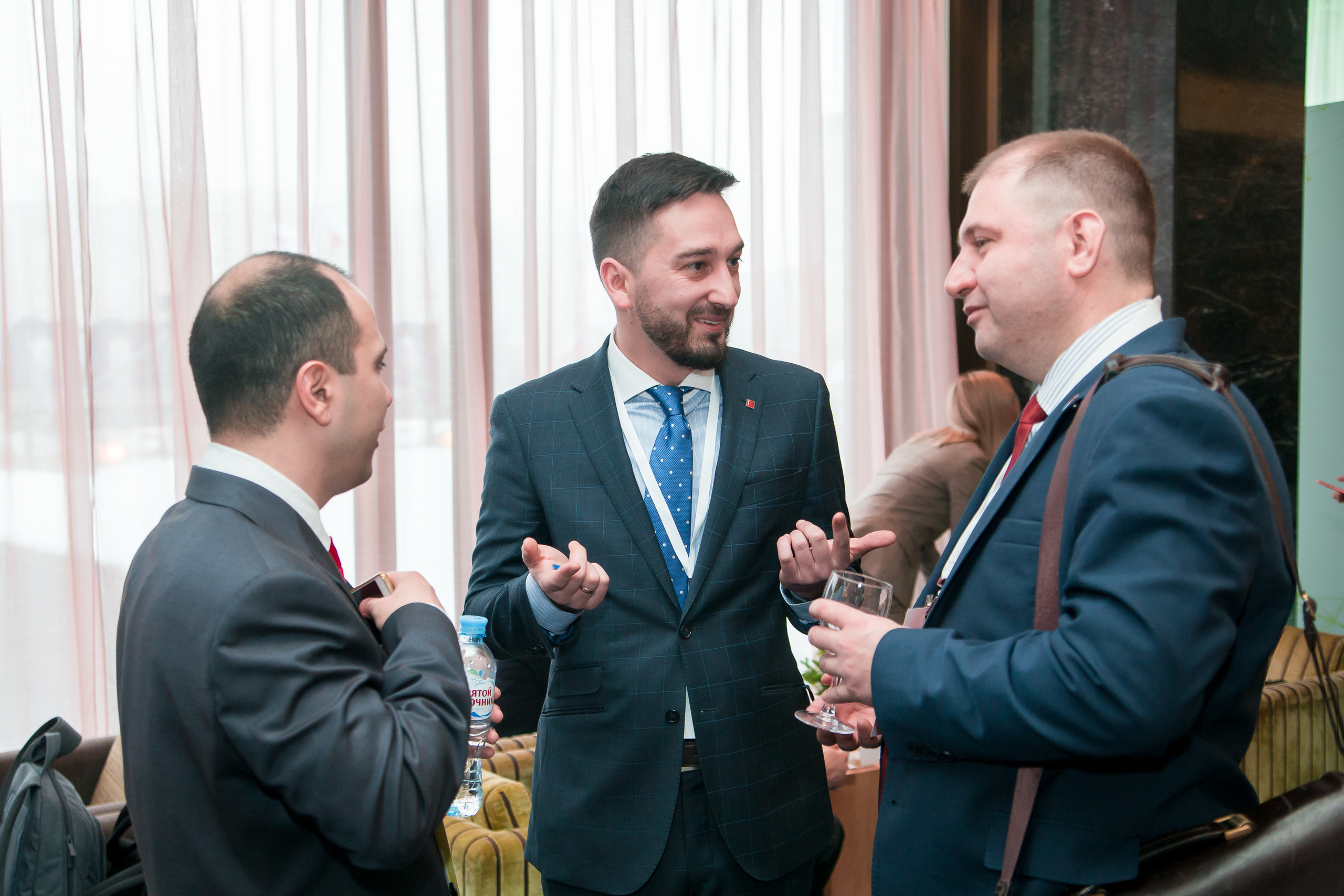 Бизнес конференции. Свободный фотограф