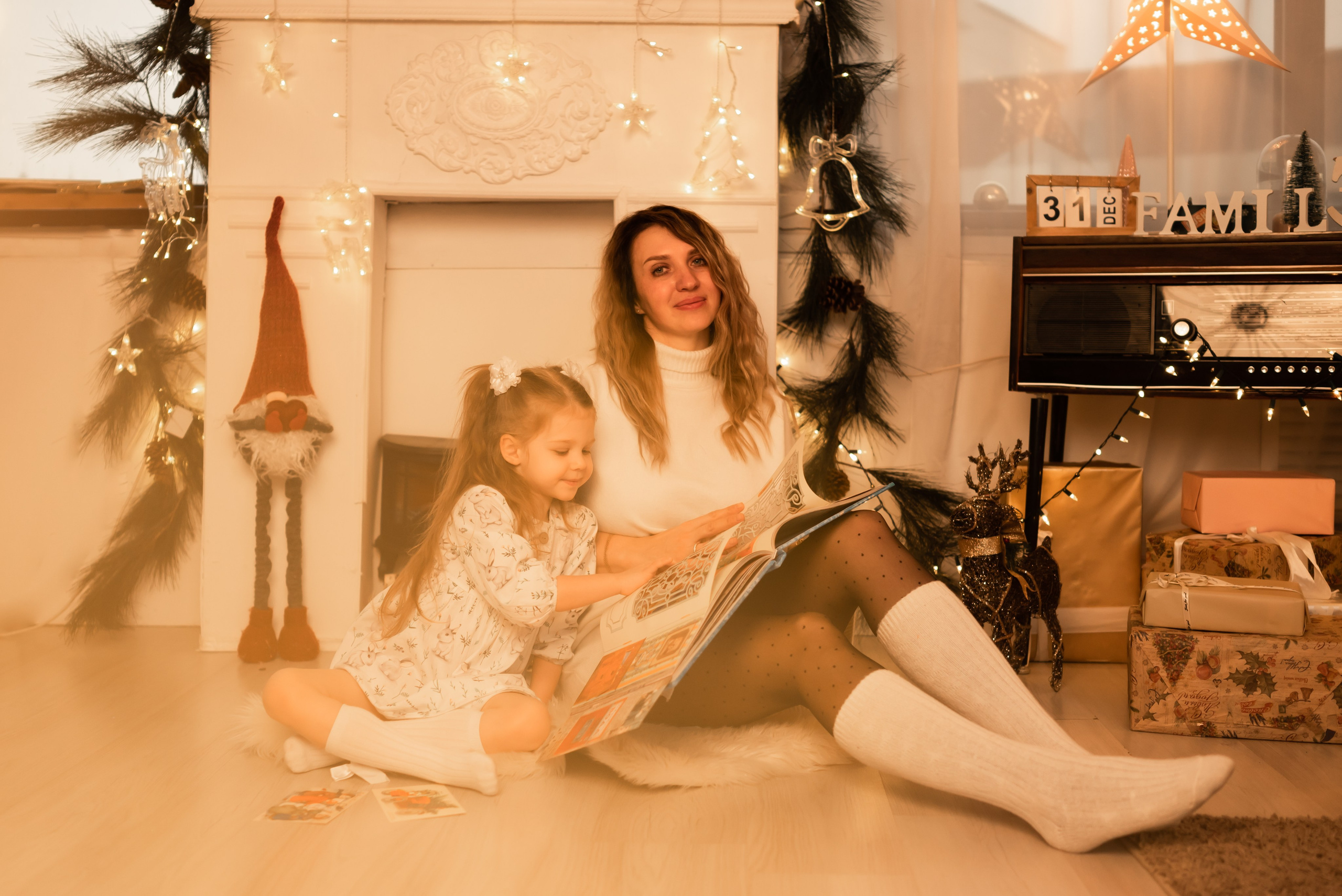 Новогодняя фотосессия в студии Location. Фотограф Ксения Огородова портфолио