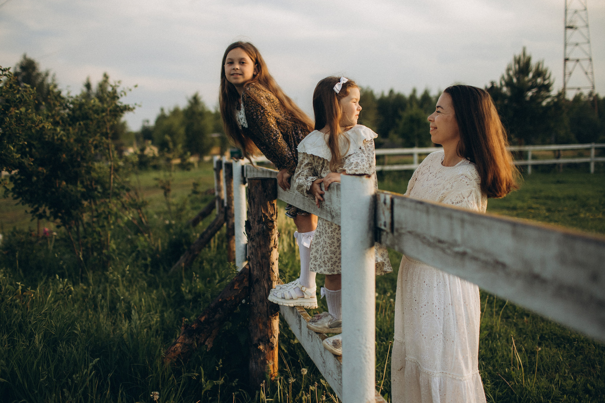 Катюша с дочками. Семейный фотограф в Москве и Московской области Лазутина Валентина
