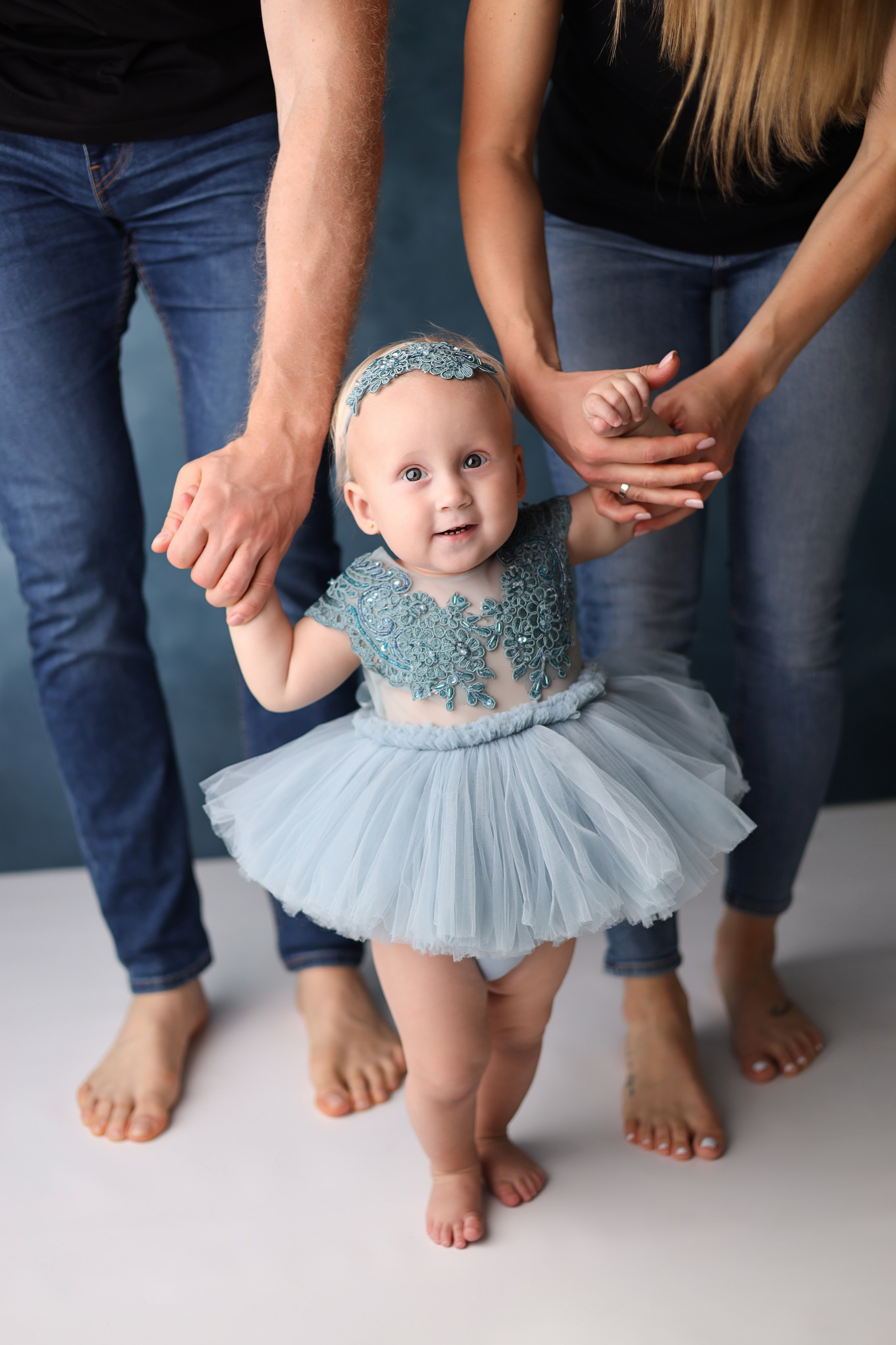 Виктории 1 годик. Фотограф новорожденных Москва. Ньюборн фотограф Москва