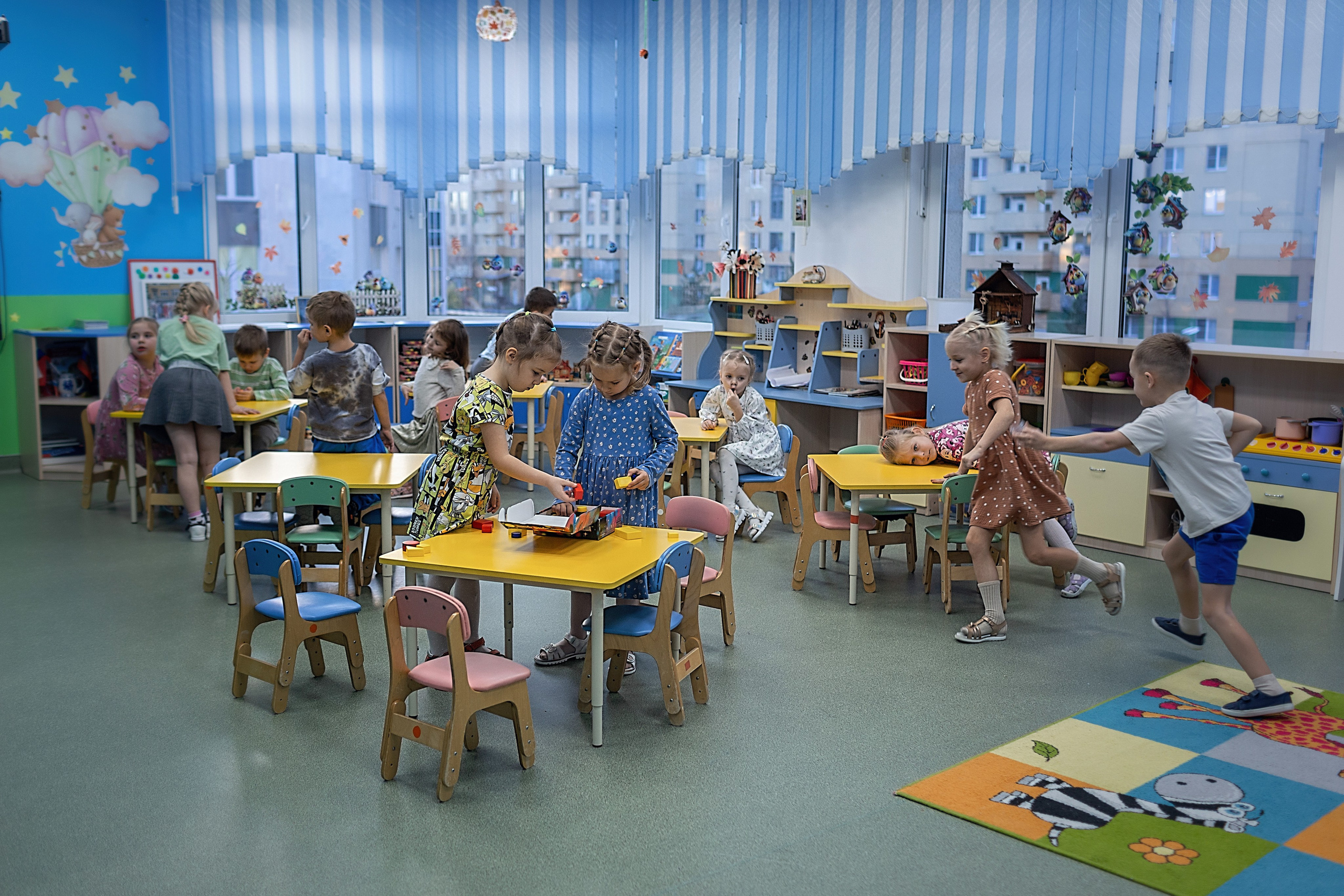 День в саду_ноябрь 2024. Семейный фотограф в Санкт-Петербурге