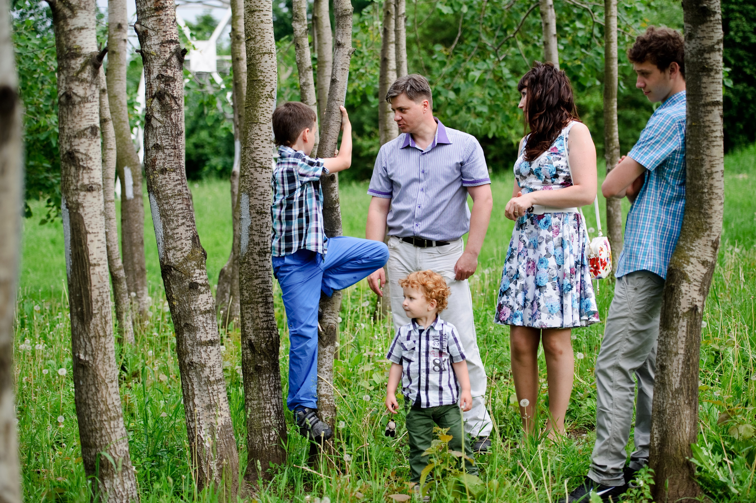 Лада, Дмитрий и 3 сына. Прогулка, Москва. Семейный фотограф Анна Дубовская