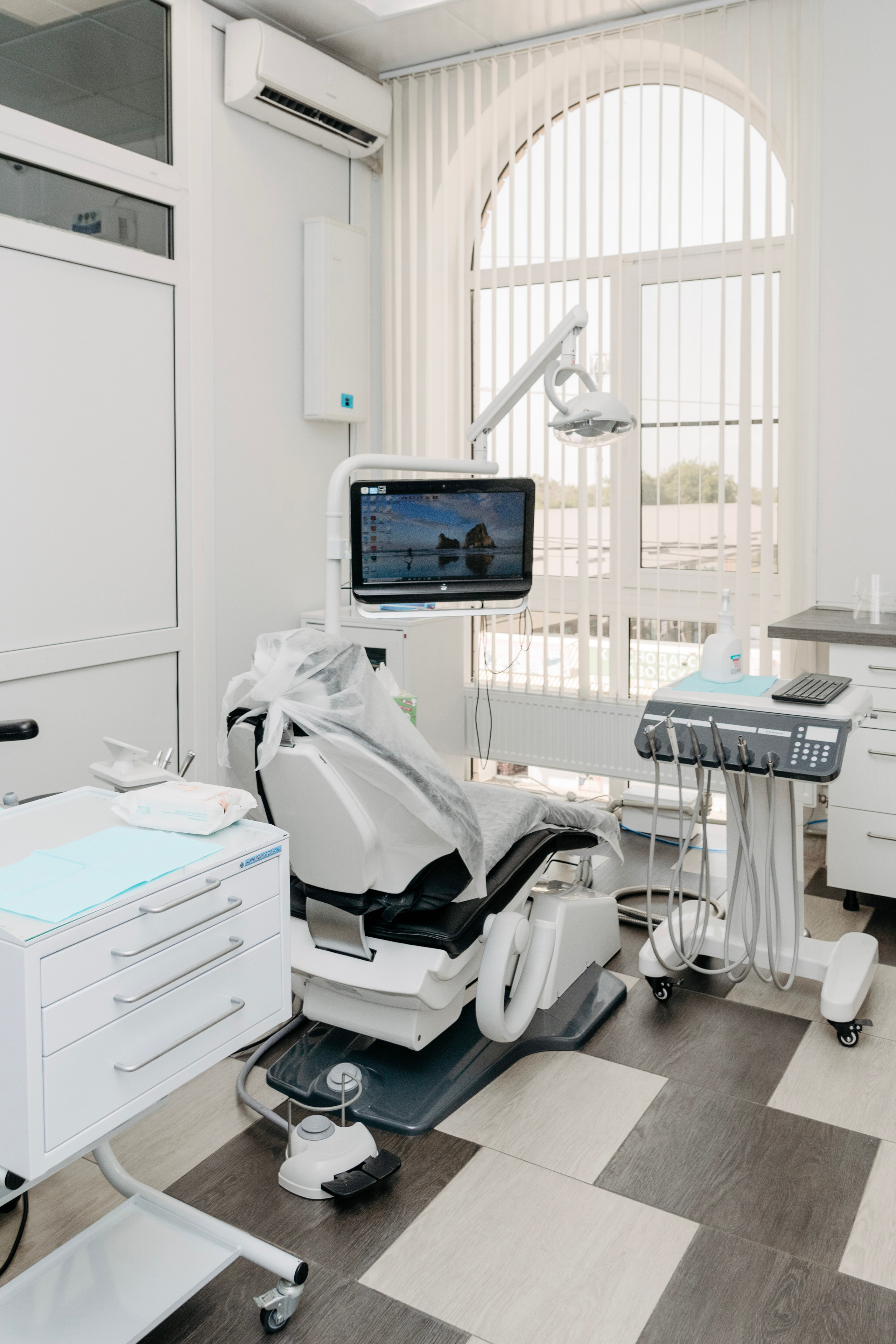 Стоматология. Беккер Таня