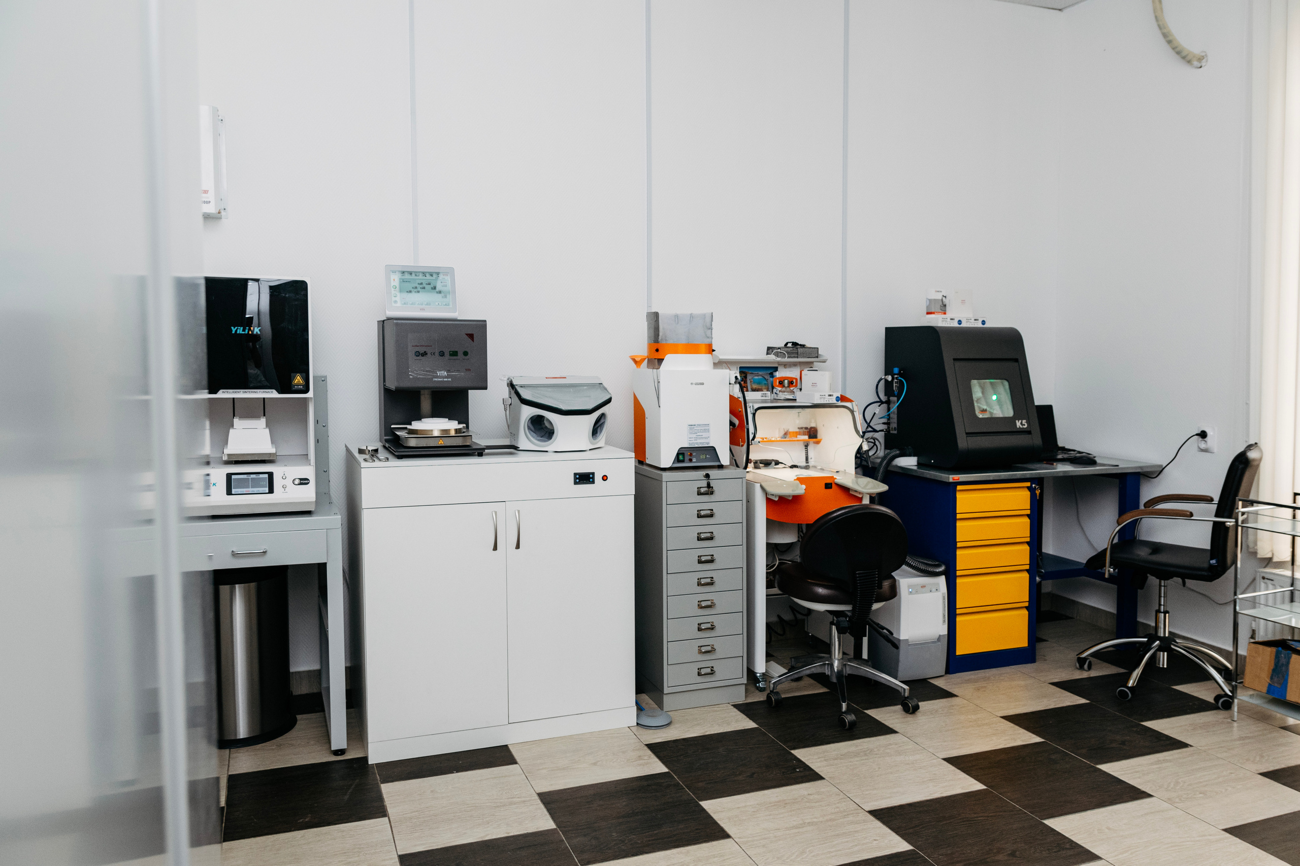 Стоматология. Беккер Таня