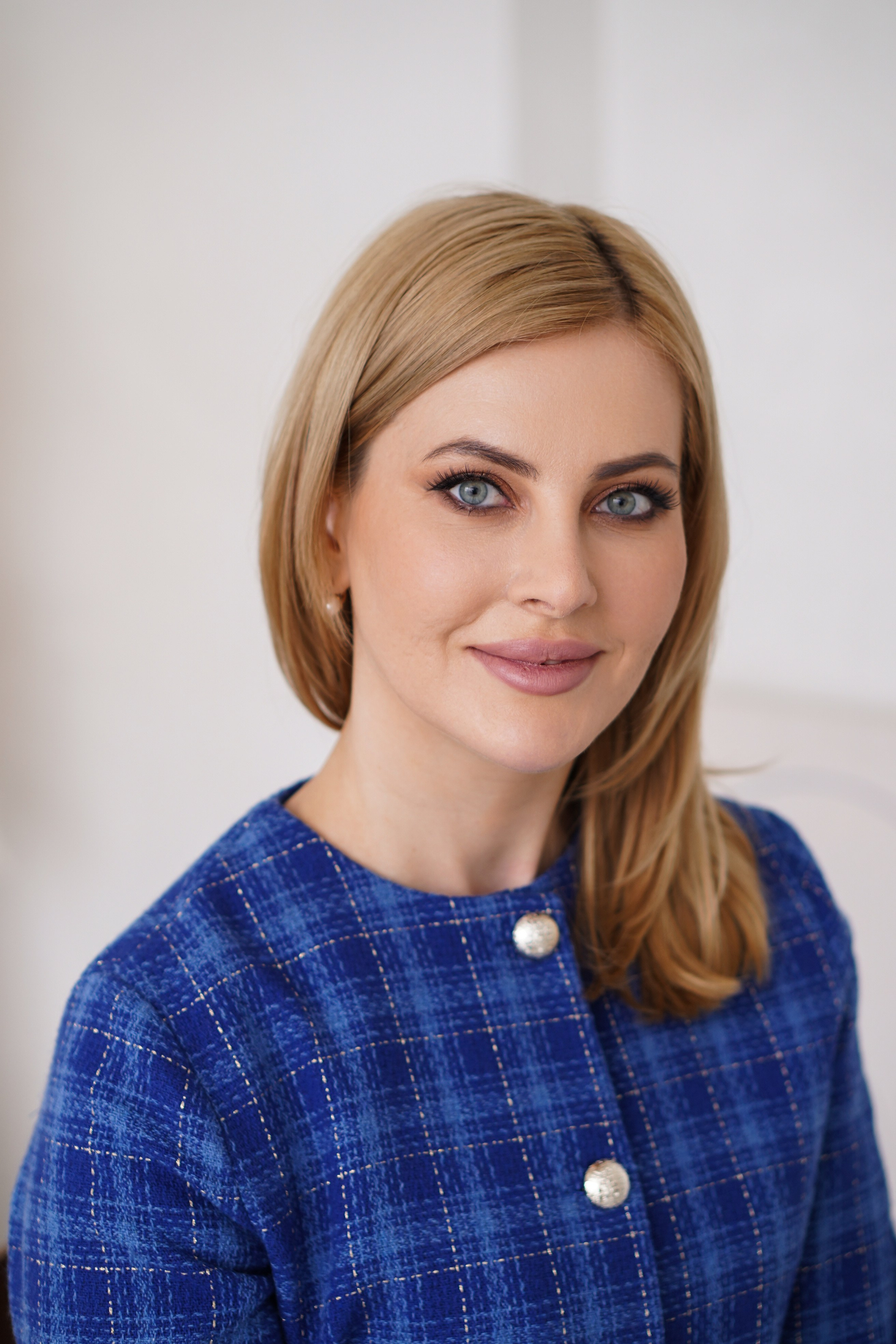 Контент съемка для косметолога Ирины Чугавиной. Контент фотограф Санкт-Петербург Богодухова Лариса