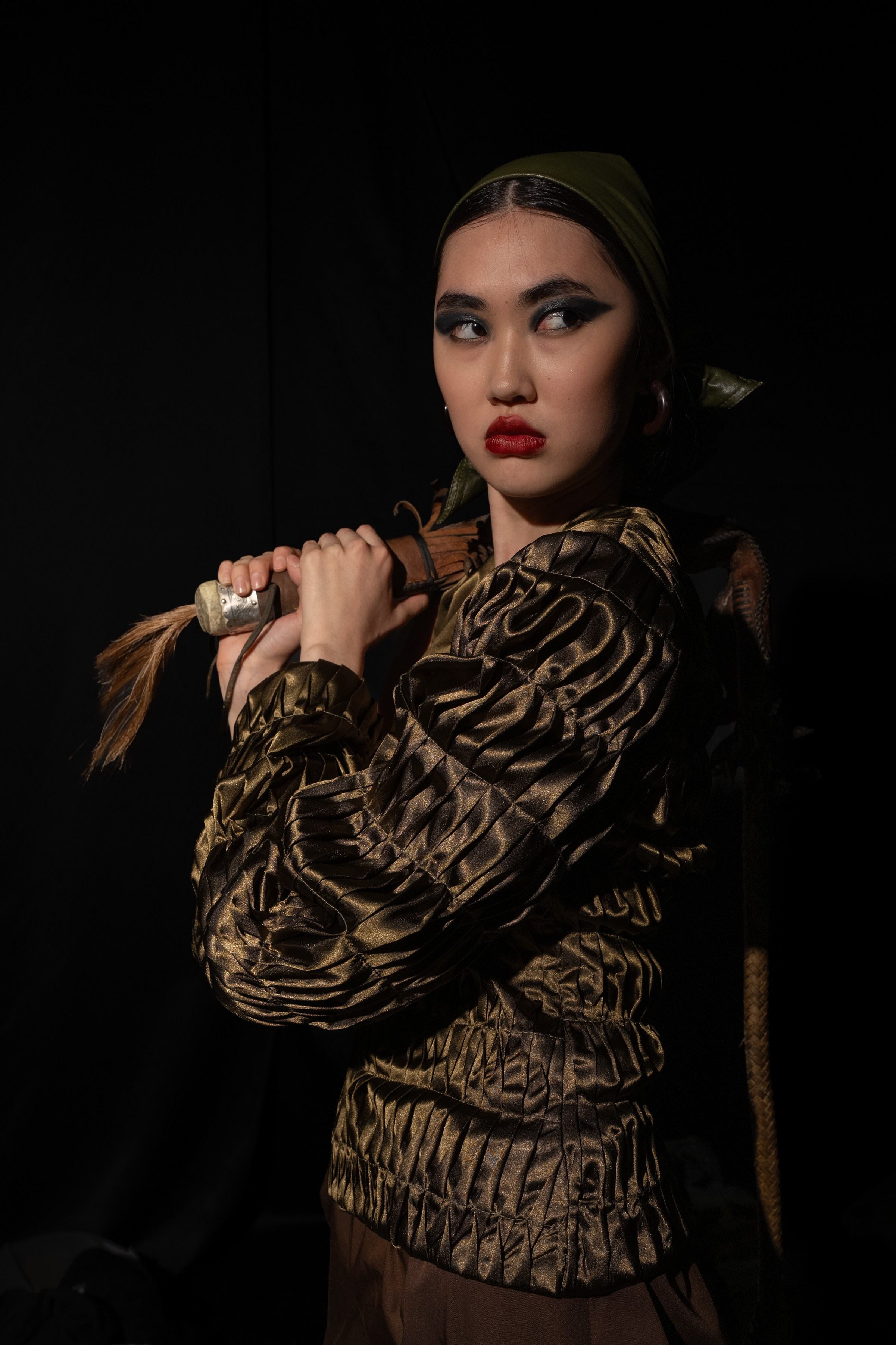 Visa Fashion week Almaty Backstage Day 3. Сайт Алматинского НЮ АРТ, будуар и фэшн фотографа Дениса Карпенко