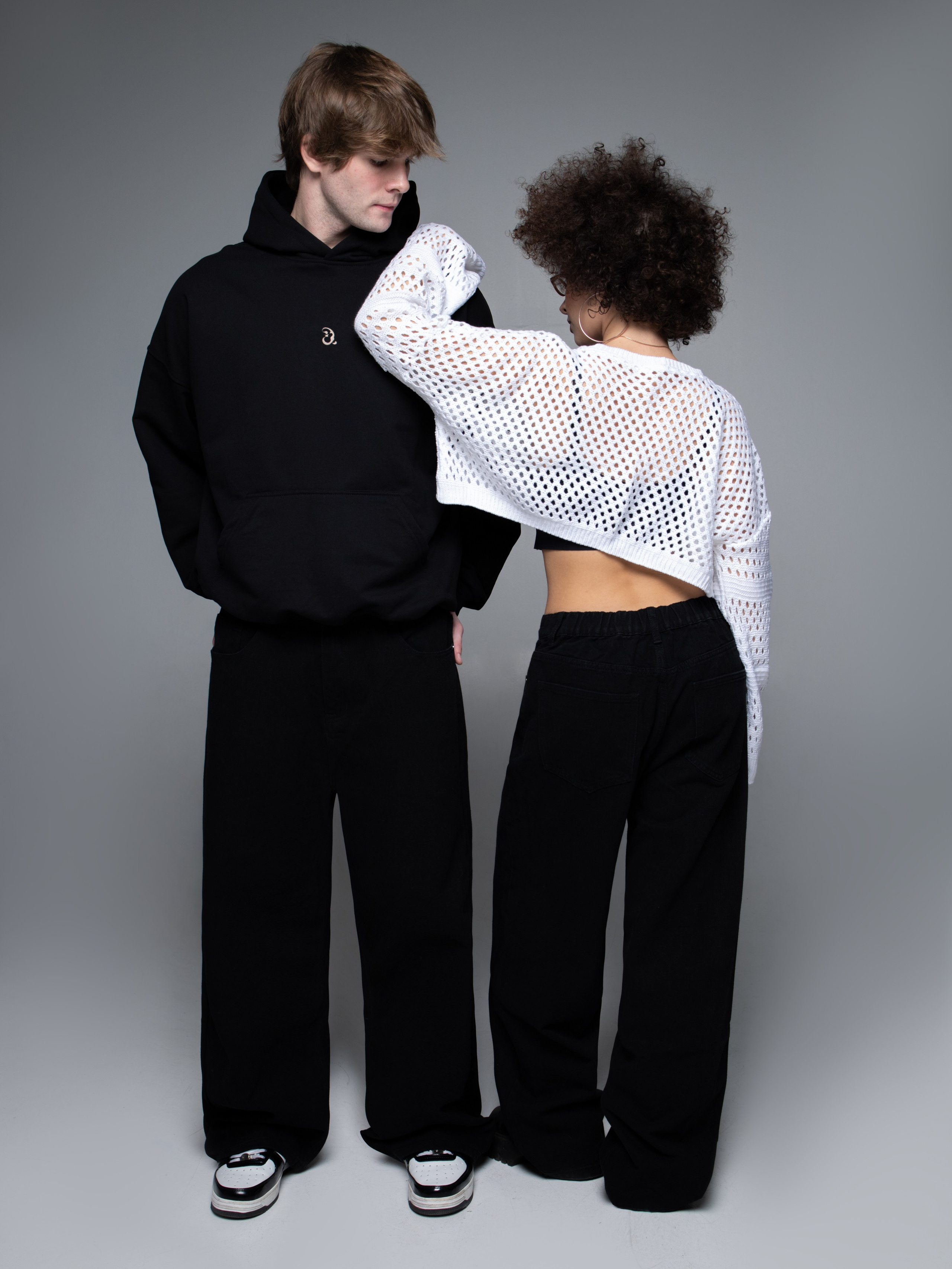 КАТАЛОГ | серый фон. RUNA production — стильные съемки для брендов