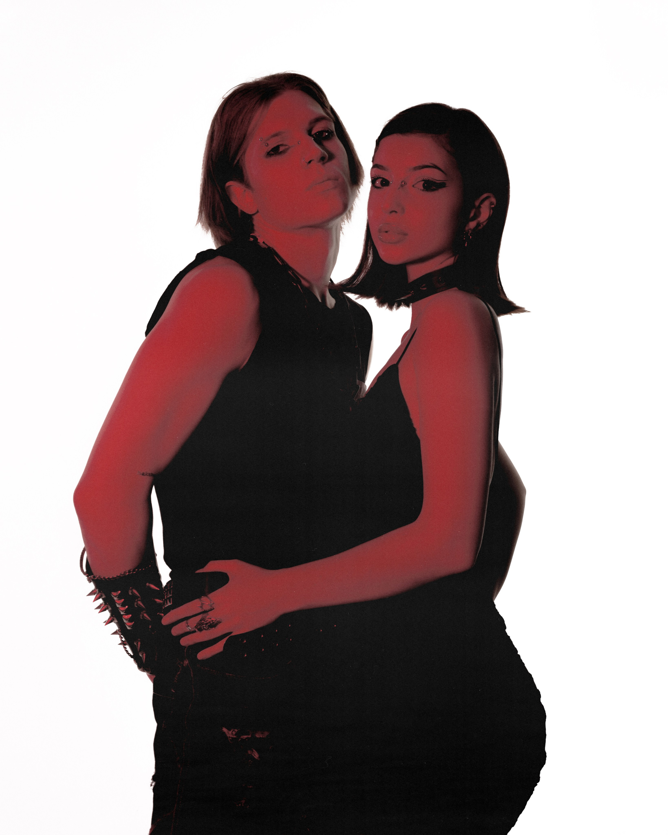 КАМПЕЙН. RUNA production — стильные съемки для брендов