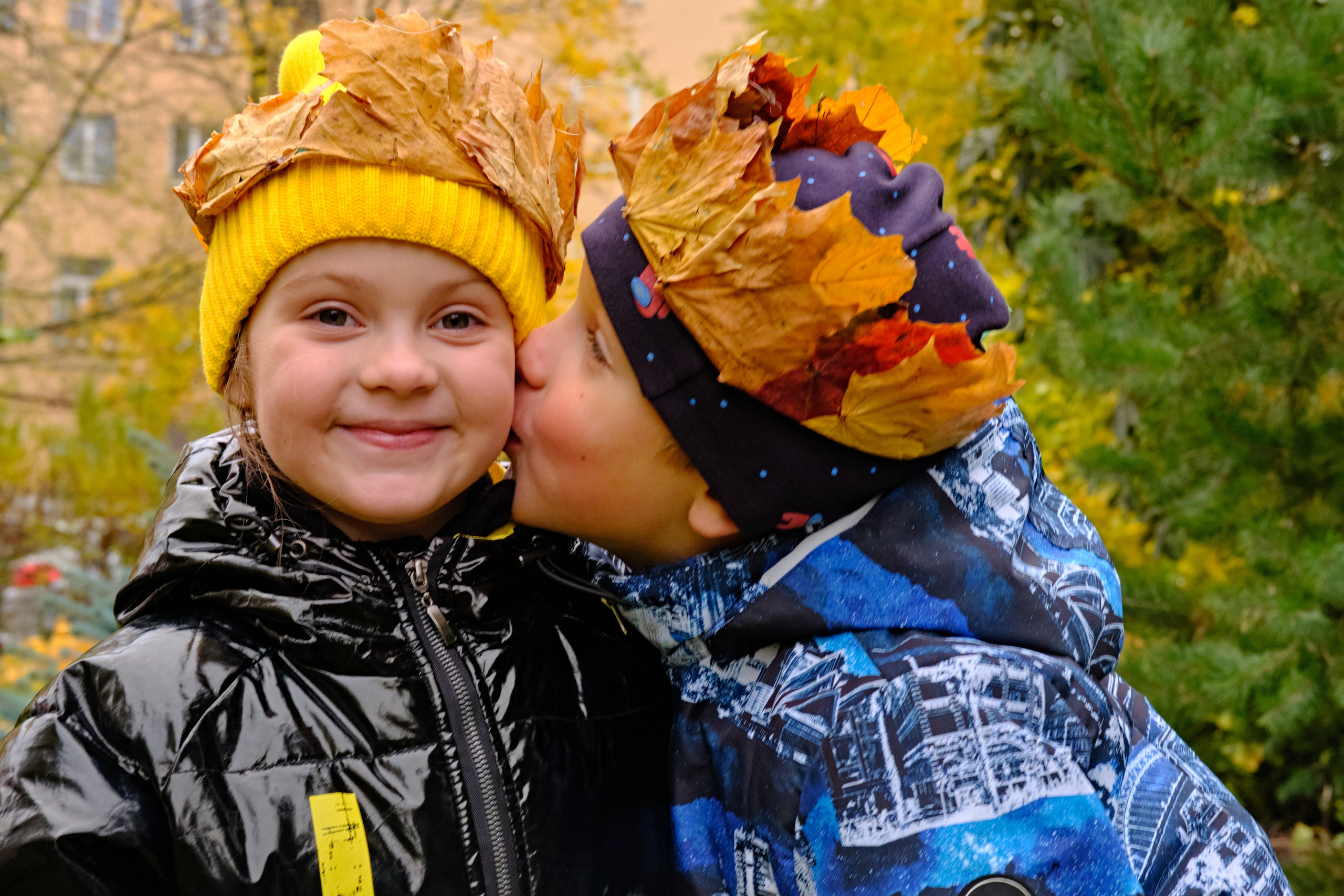 Забронировать услугу «Выпускной альбом» у фотографа Кати Вербицкой. К-КАДР — выпускные альбомы для детского сада, семейные фотографии, предметная и модельная съемка в СПб