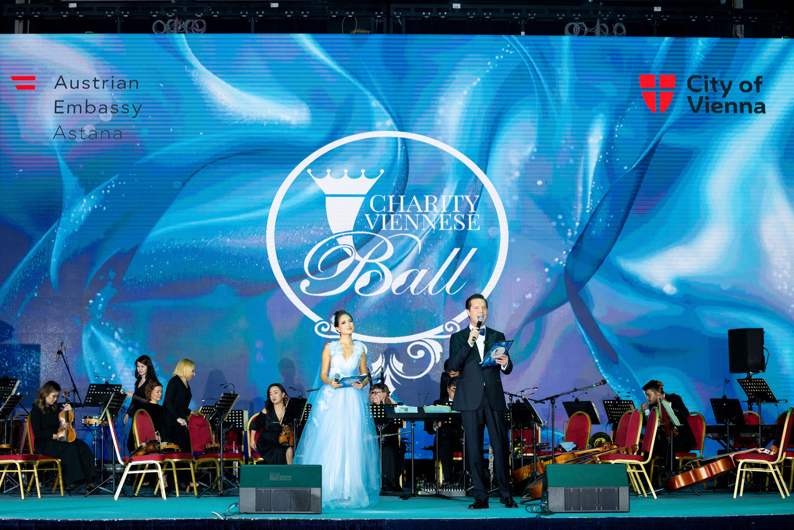 Viennese Ball. Кристина Шнайдер репортажный фотограф Алматы