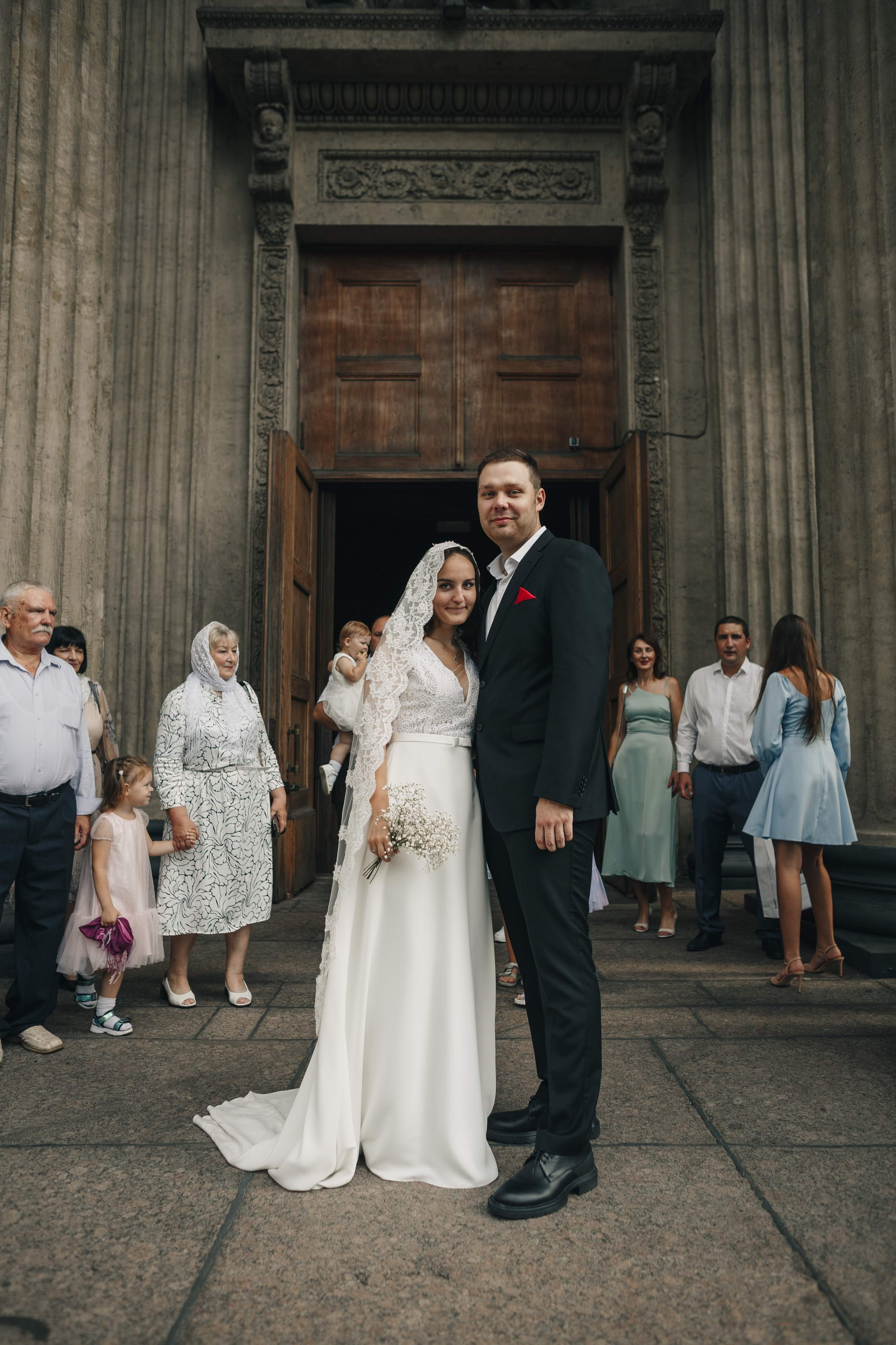 Венчание интернациональное. Свадебный фотограф Игорь Брундасов 8PHOTO на свадьбу венчание загс СПб