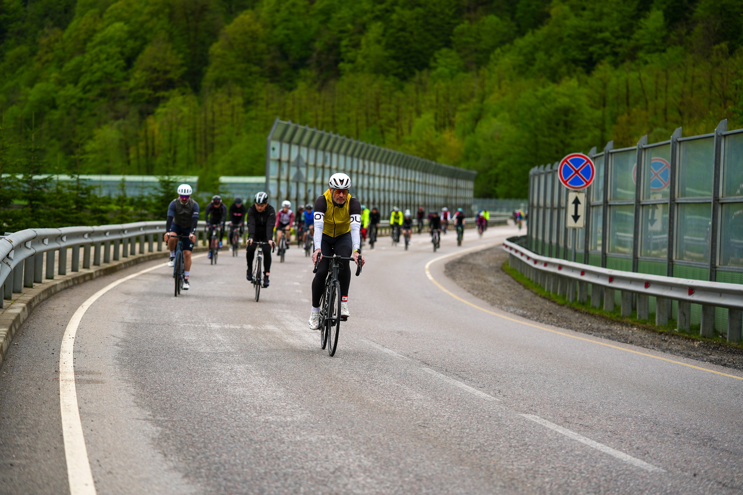 Велогонка «Три горы» на курортах горного кластера Красная Поляна. Репортажный фотограф в Красной Поляне и Сочи Павлюченко Екатерина