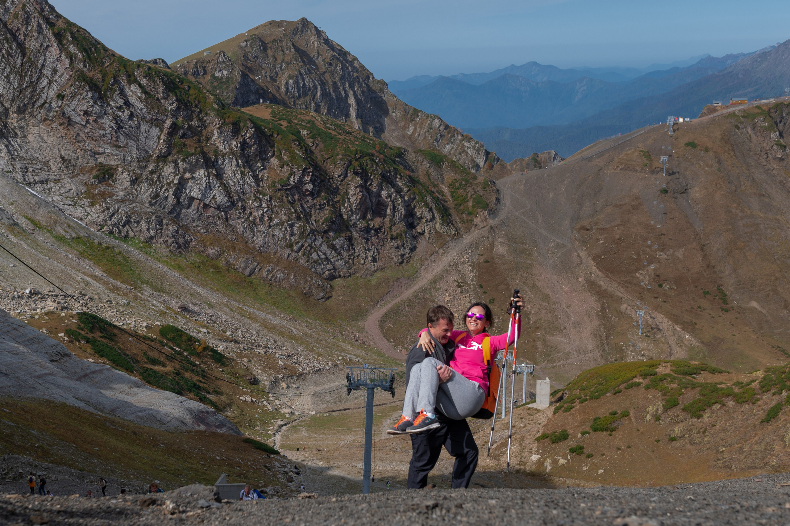 Хайкинг по трем курортам Красной Поляны 2022. Репортажный фотограф в Красной Поляне и Сочи Павлюченко Екатерина
