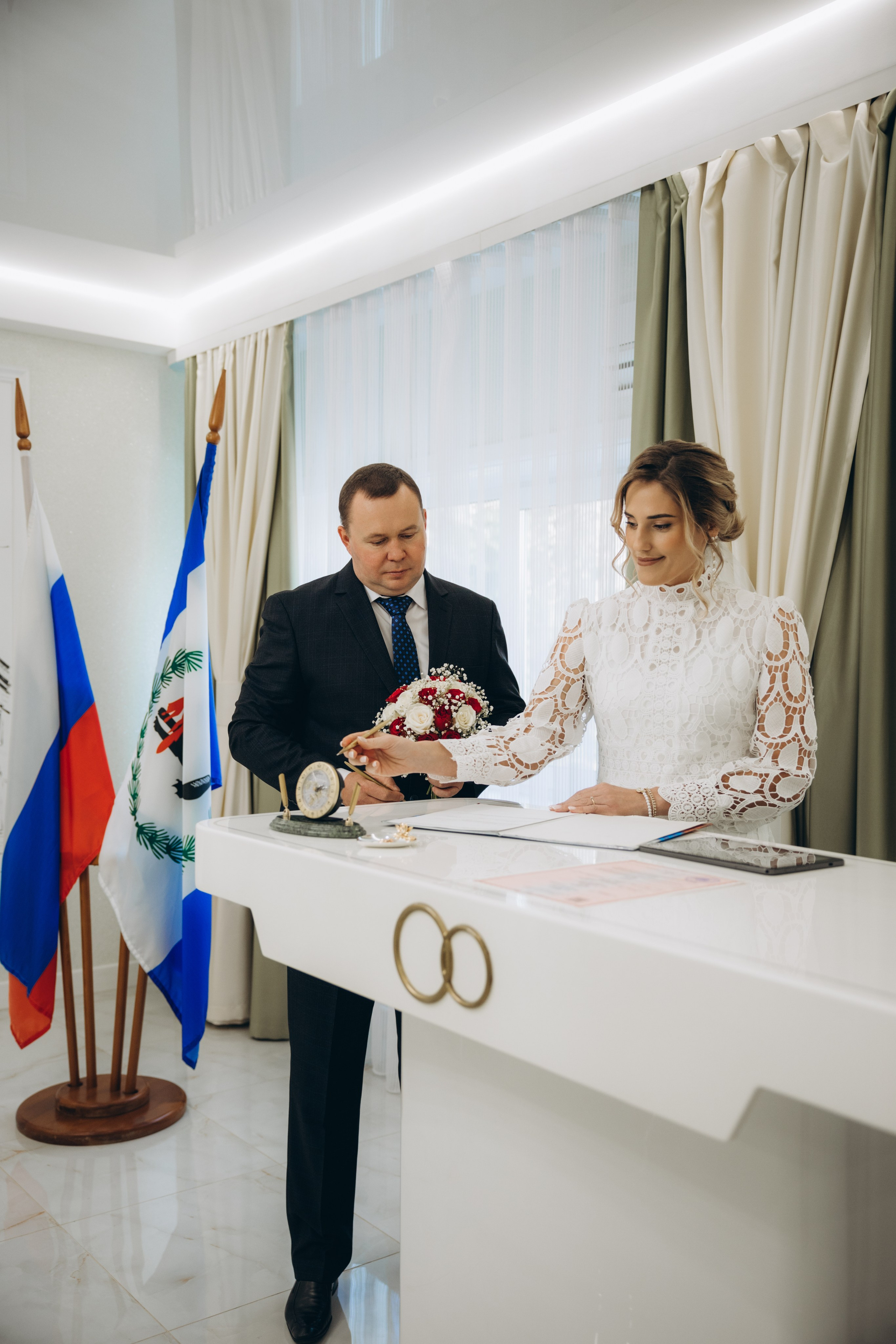 Юрий и Алёна. Свадебный, семейный фотограф в Иркутске Светлана Макаричева