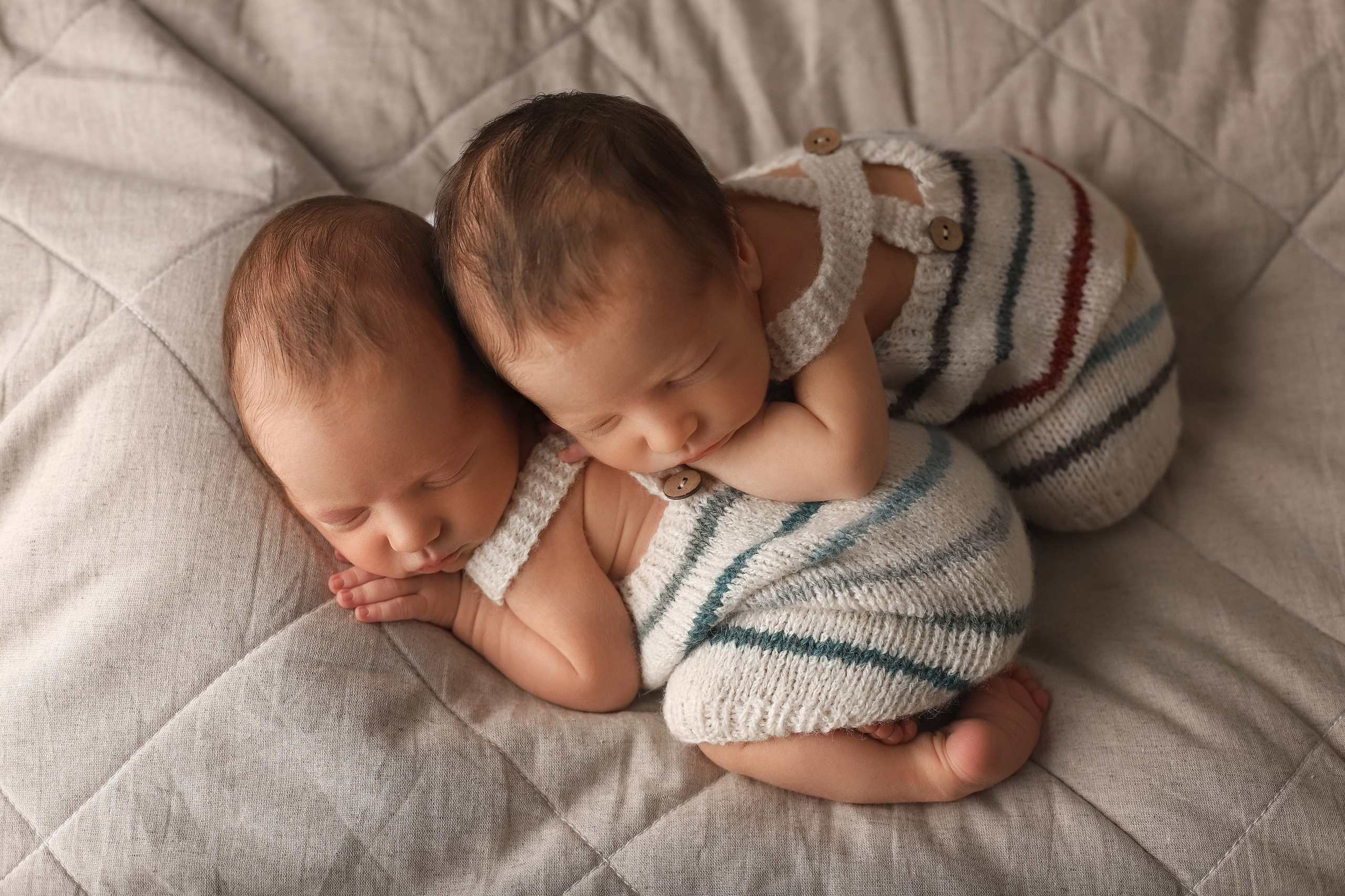 Двойни/близнецы. Детский фотограф в Москве и Московской области