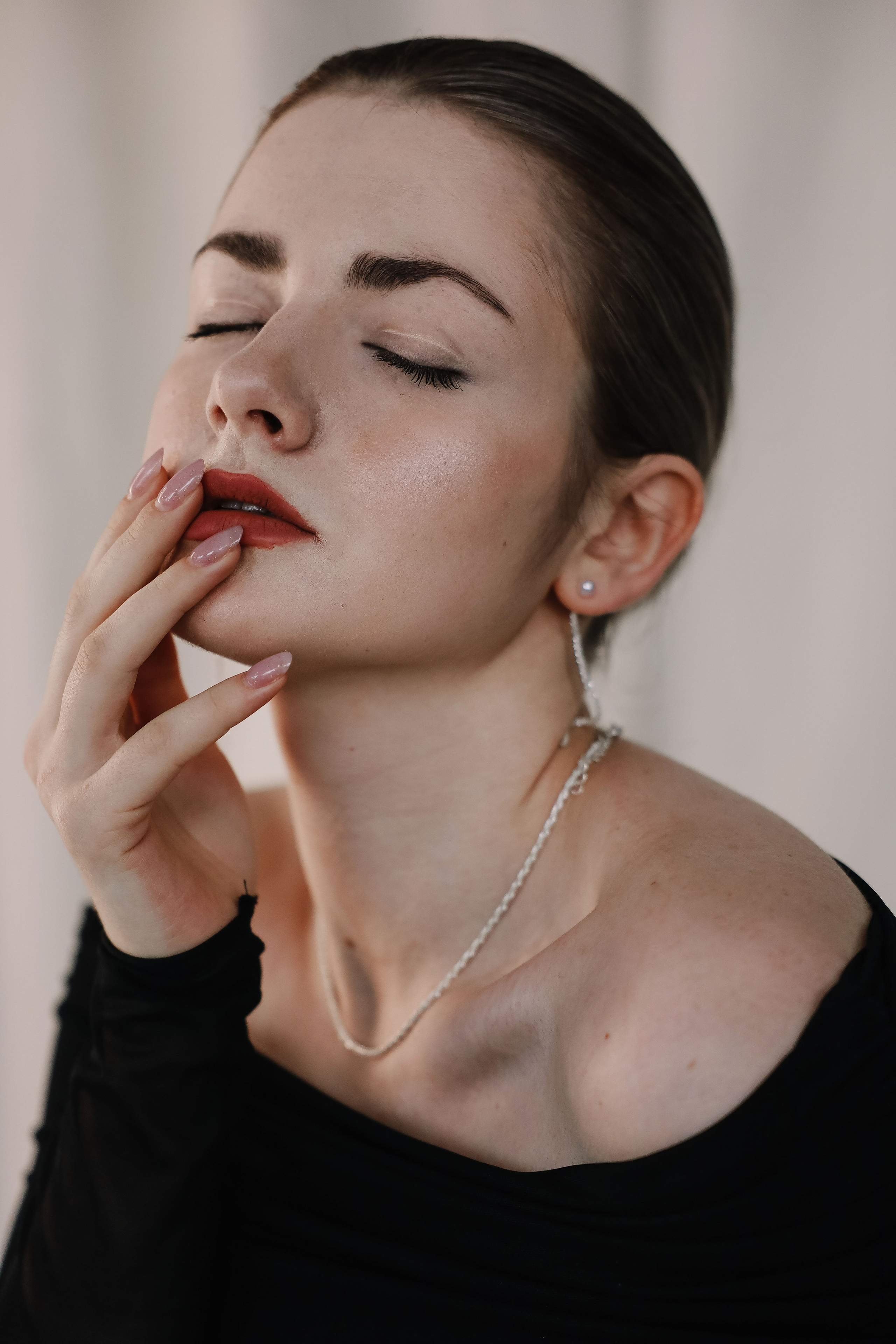 Woman. Главная