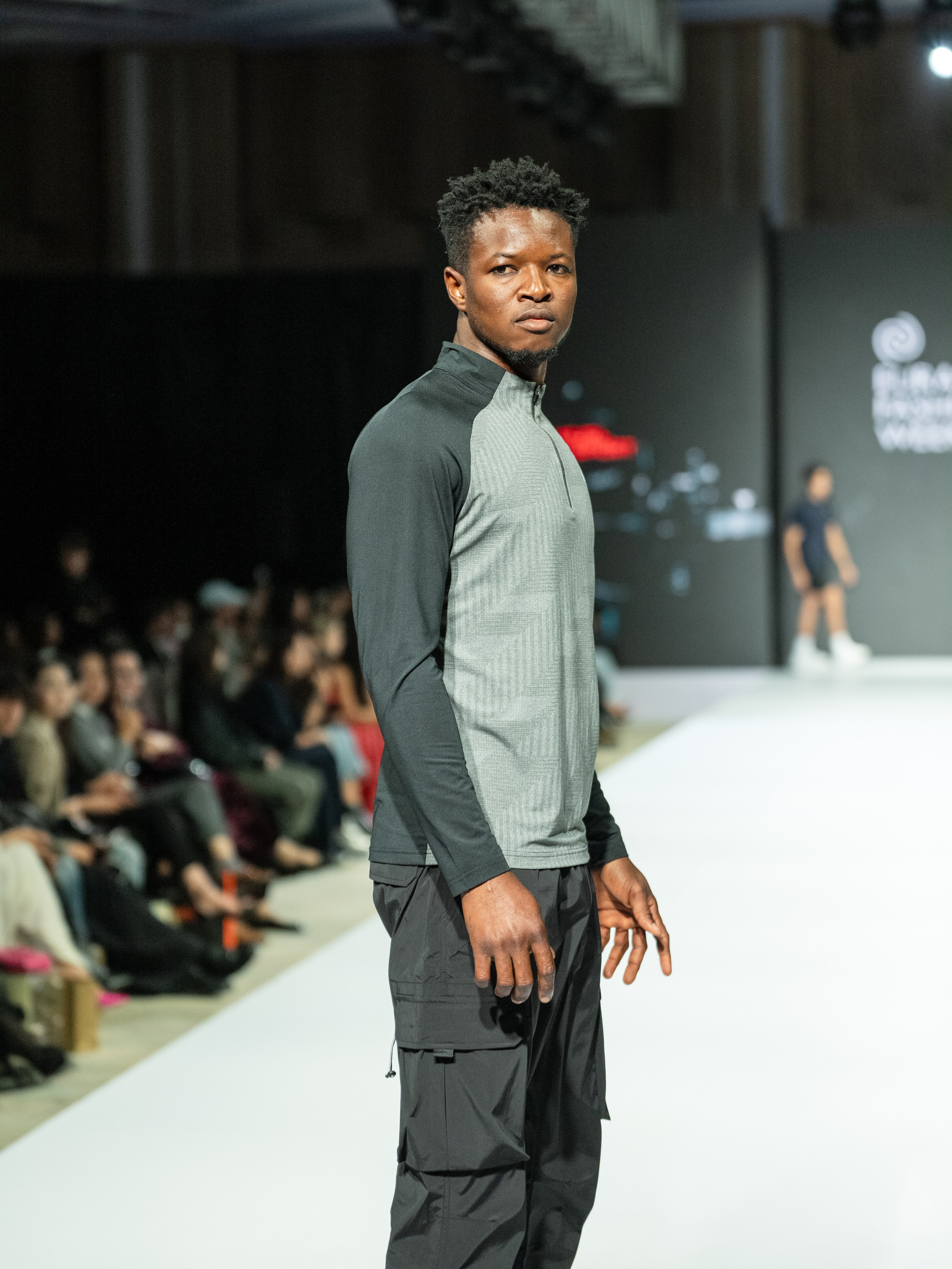 EURASIAN FASHION WEEK Husl Sport. Сайт Алматинского НЮ АРТ, будуар и фэшн фотографа Дениса Карпенко