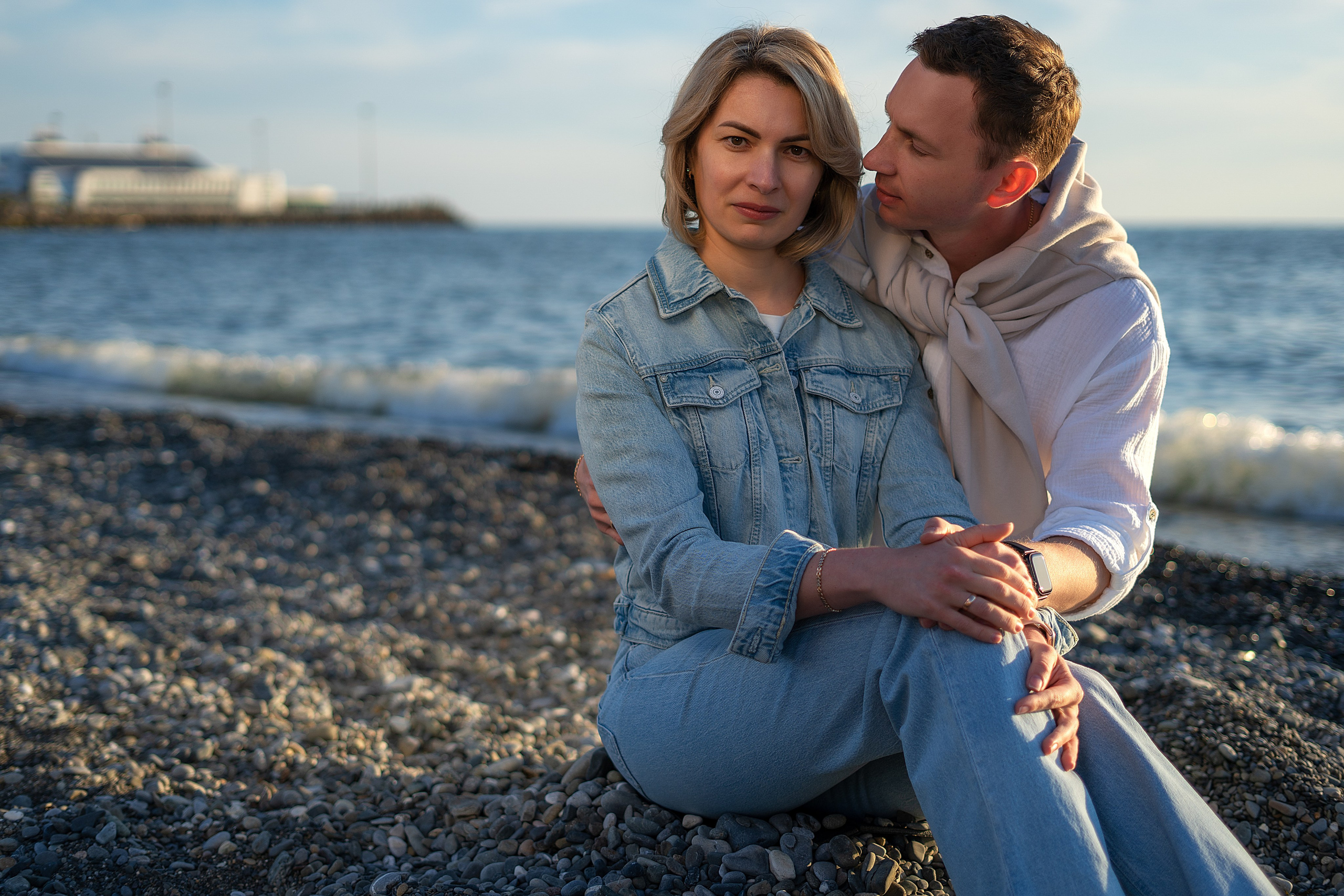 Семейная фотосессия на берегу моря. Профессиональный Фотограф в Сочи Марина Ситкина