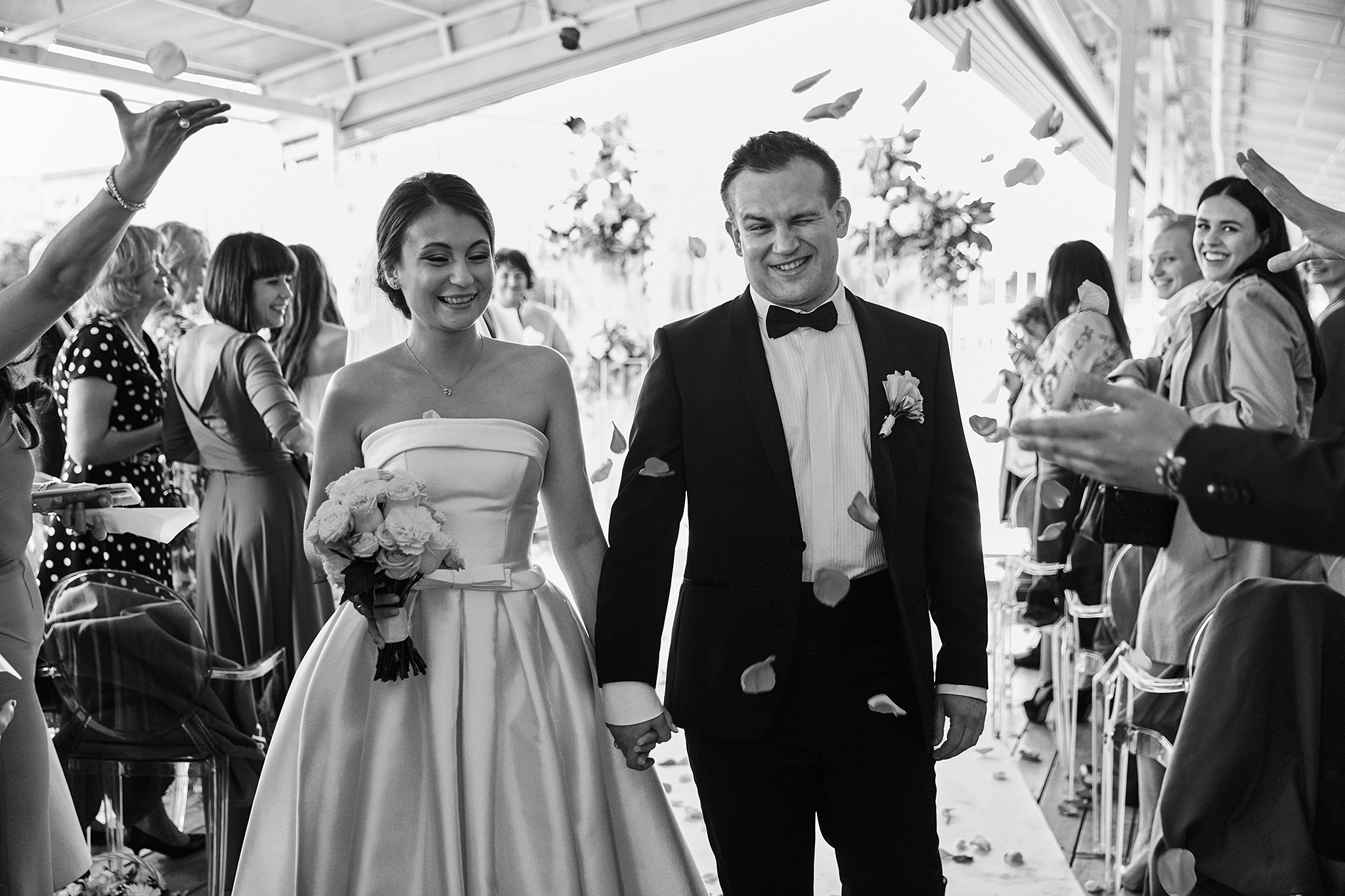 На теплоходе музыка играет). Фотограф Игорь Цаплин