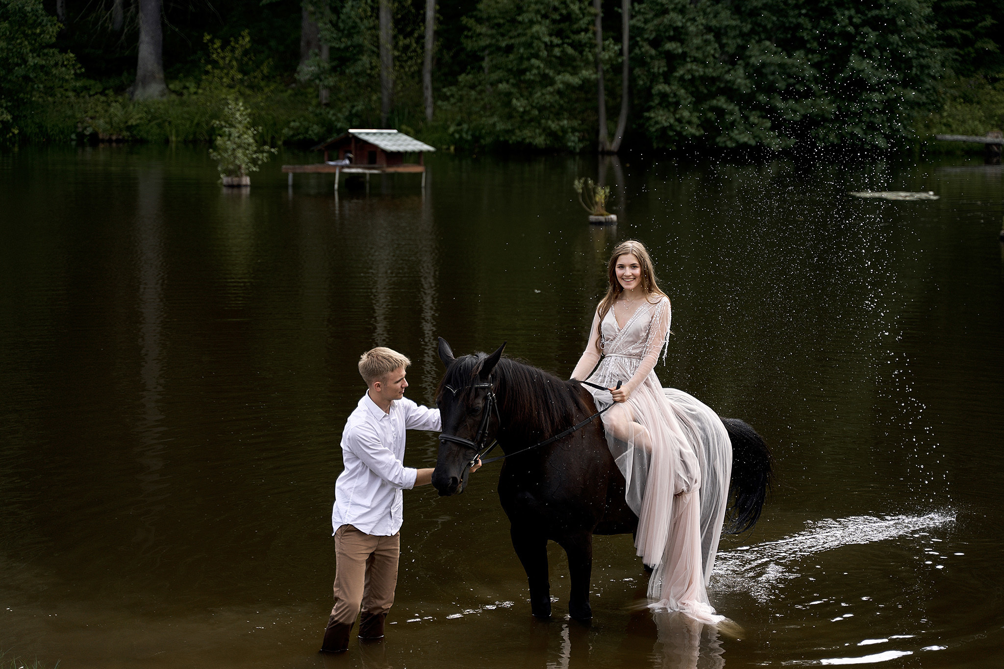 Искренность на пределе возможностей и песни под гитару. Фотограф Игорь Цаплин