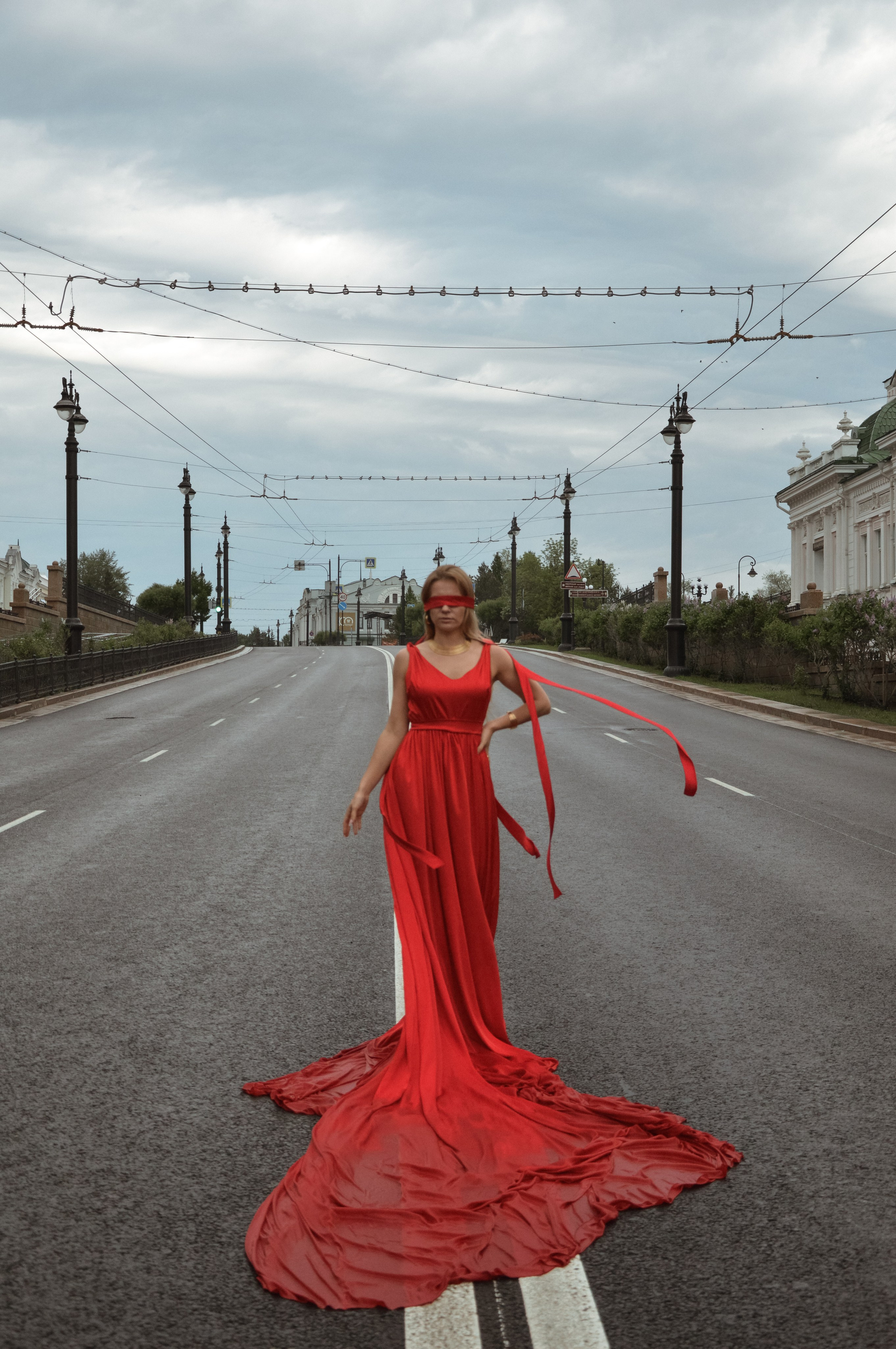 Летящие платья. Мобильный фотограф в Омске