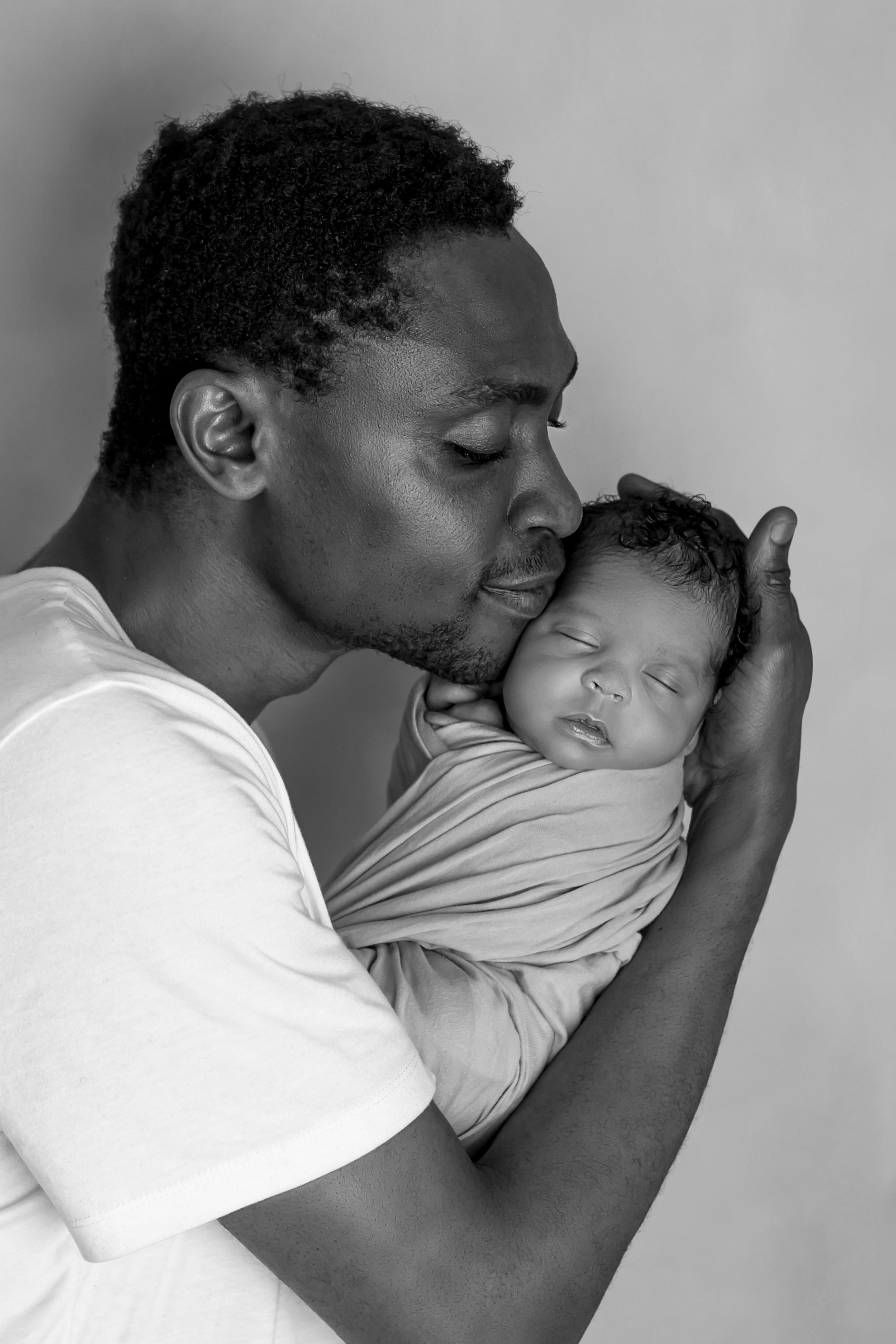 Новорождённые. Оля Март. Фотограф новорождённых город Лида. Фотограф на годик в Лиде