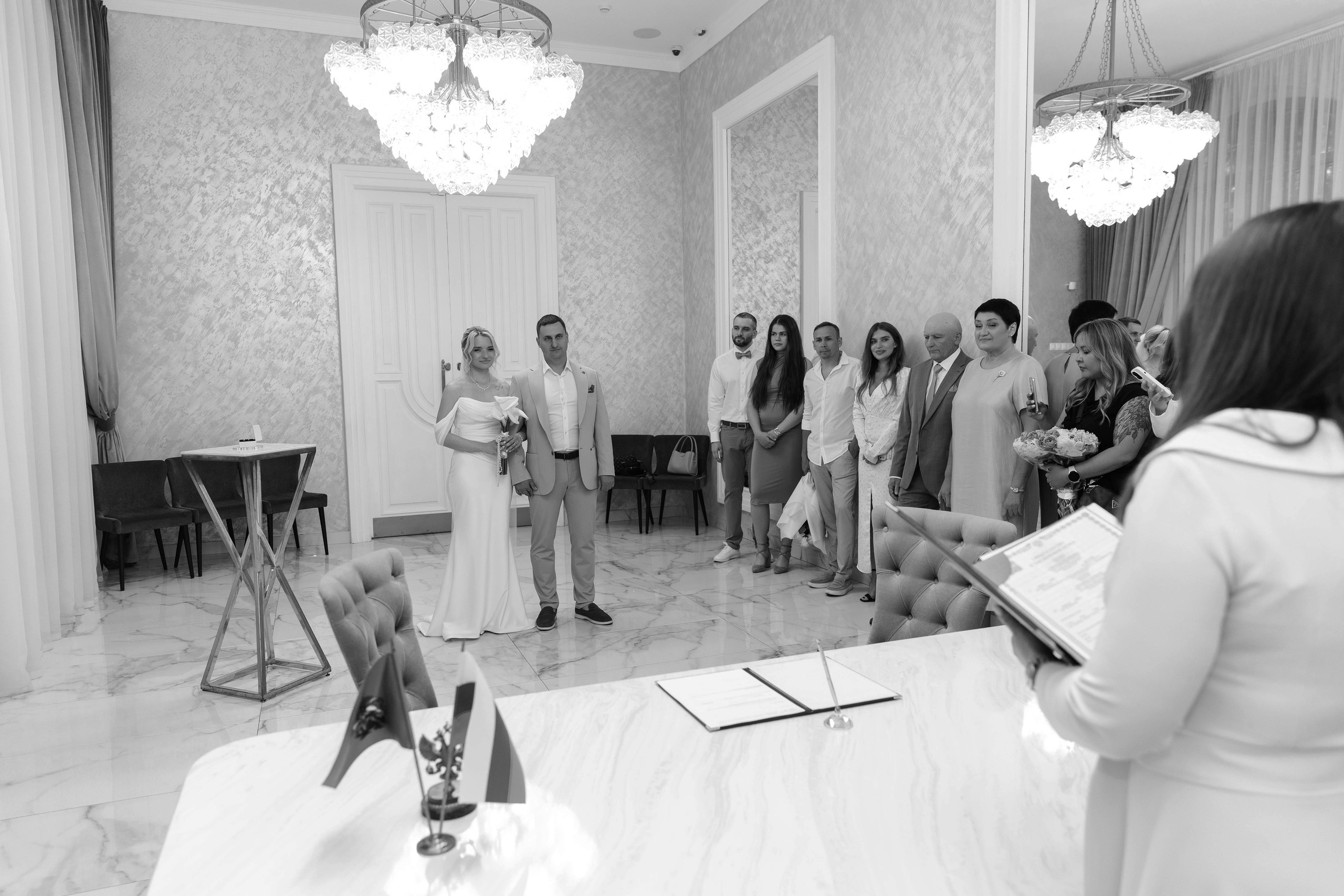 Александр&Екатеририна (утро невесты и загс Кутузовский). Фотограф в Москве Юлия Хамзина