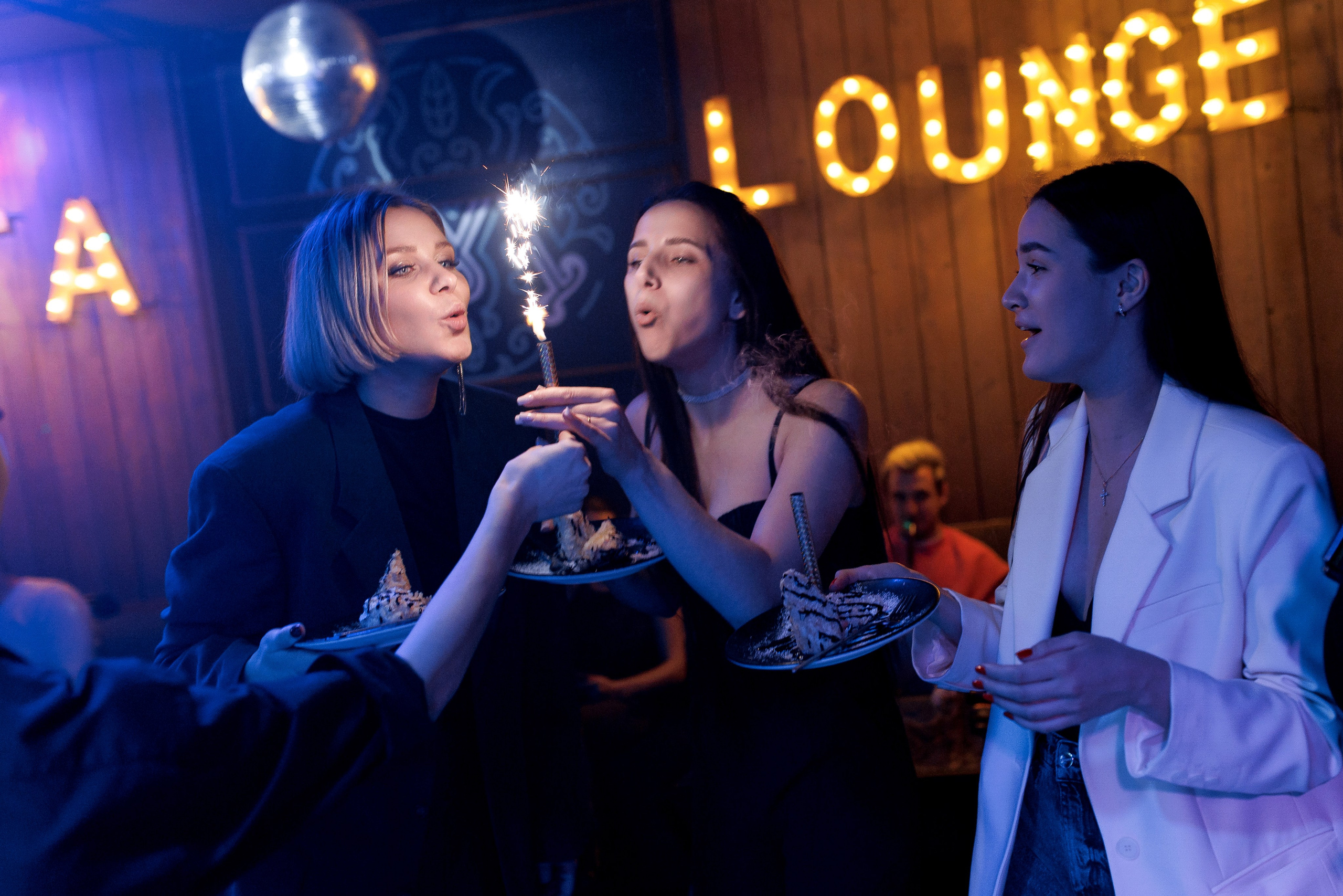 02/03/24 Караоке в Мята Спортивная. Мята Спортивная — Кальянная, караоке, бар в Минске