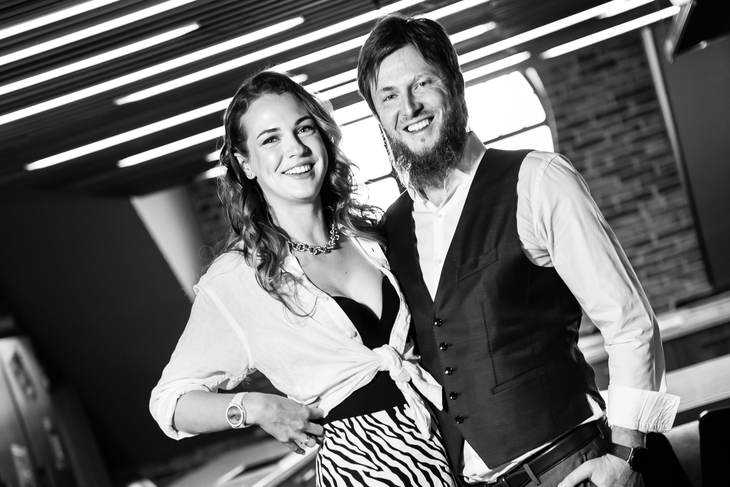 SimoDent — корпоратив. Двойняшки-фотографы Анна и Анастасия в Санкт-Петербурге