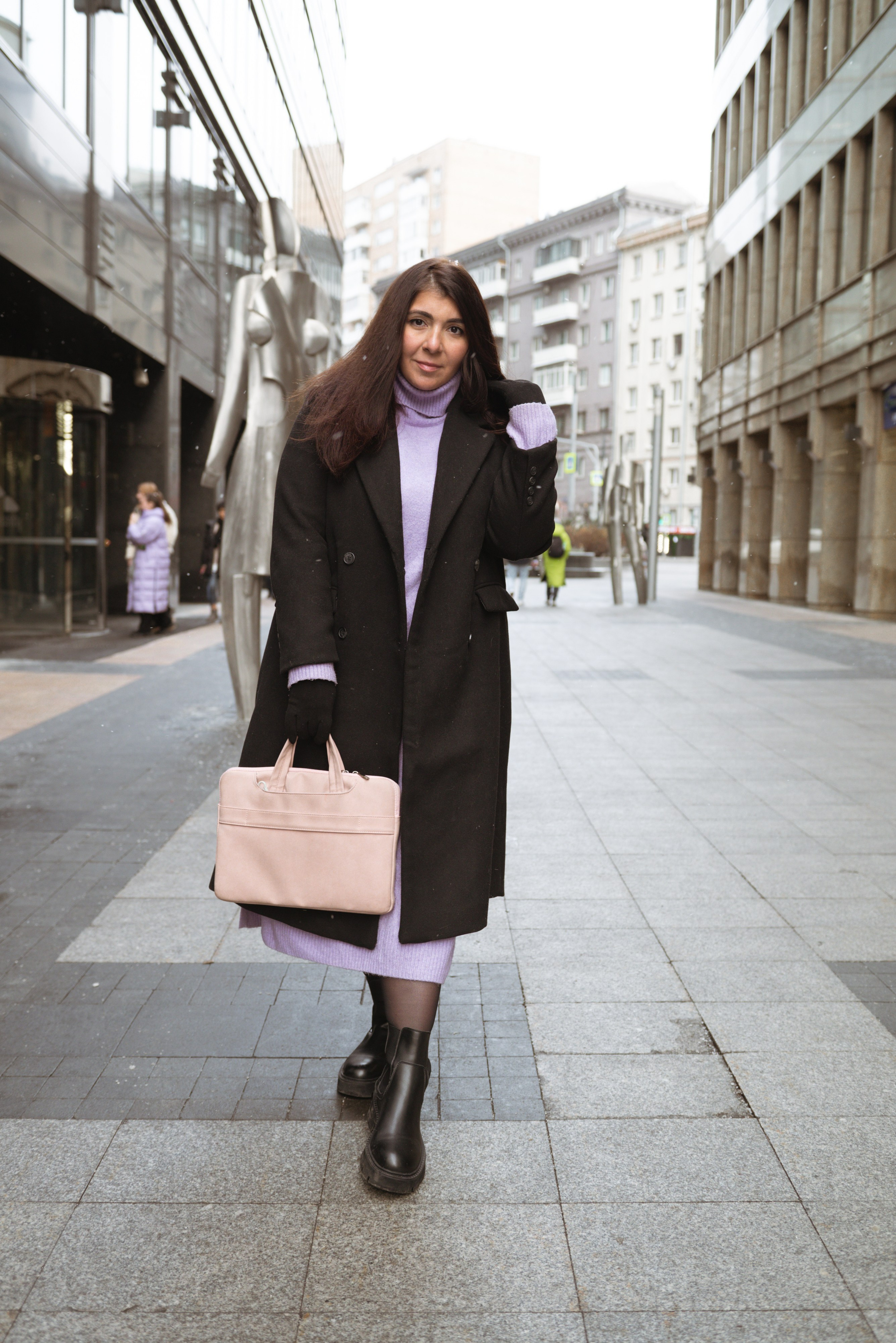 Тома (съемка для блога @toma_wildberries). Фотограф Москва Настя Профотовна. Репортажные, свадебные и контент фотосессии