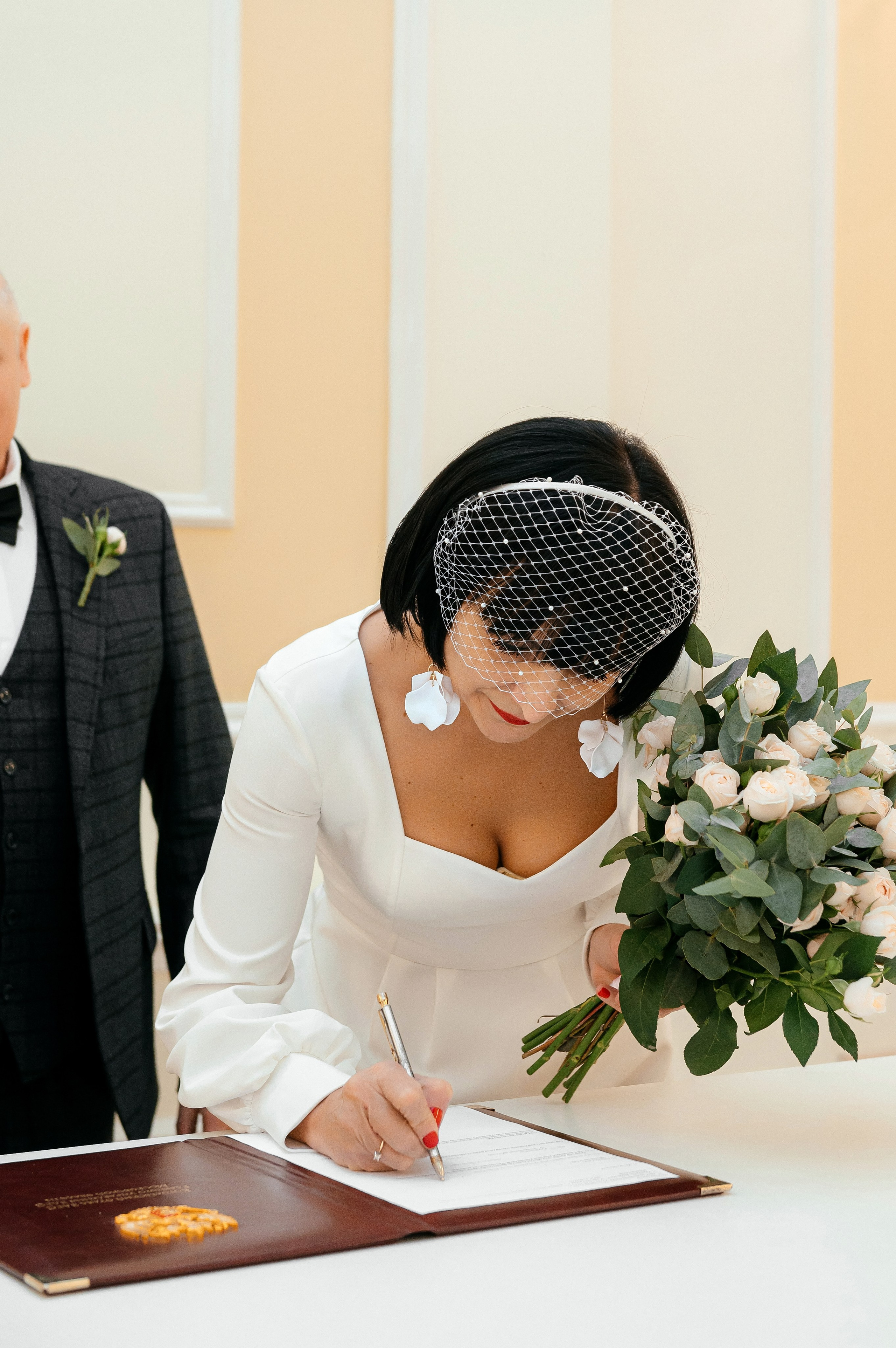 Осенняя свадебная фотопрогулка в Усадьбе Гребнево. Свадебный и семейный фотограф Виктория Носачёва. Щелково, Москва и МО