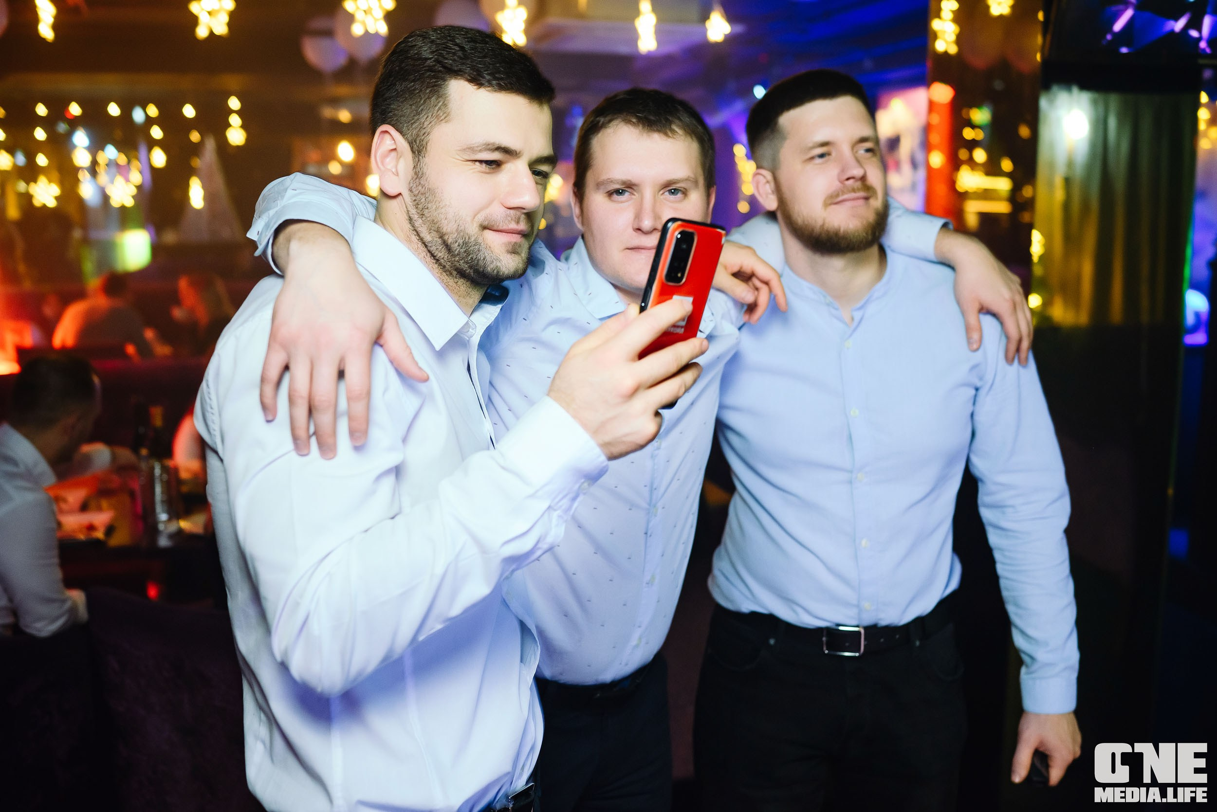 Фоторепортаж из караоке-клуба Эйфория. One Media Life: фоторепортажи, фотоотчеты с мероприятий и заведений