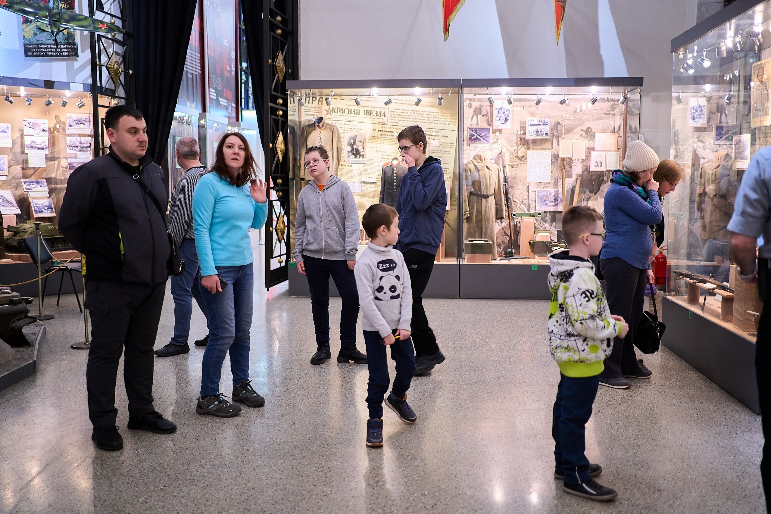 Субботник у Управления делами Мэра и Правительства Москвы. Фотограф и Видеограф в Москве. Олег Корушев