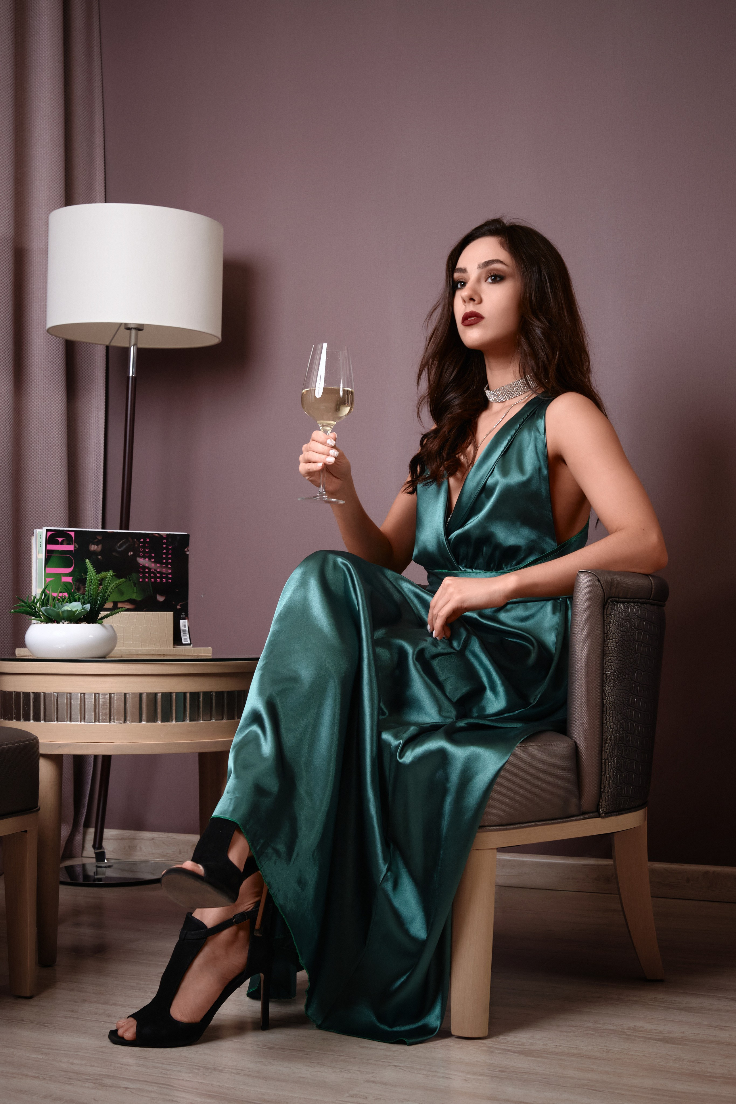 В ИНТЕРЬЕРЕ. Фотограф портретный архитектурный лавстори будуар Санкт-Петербург Виктор Иванов