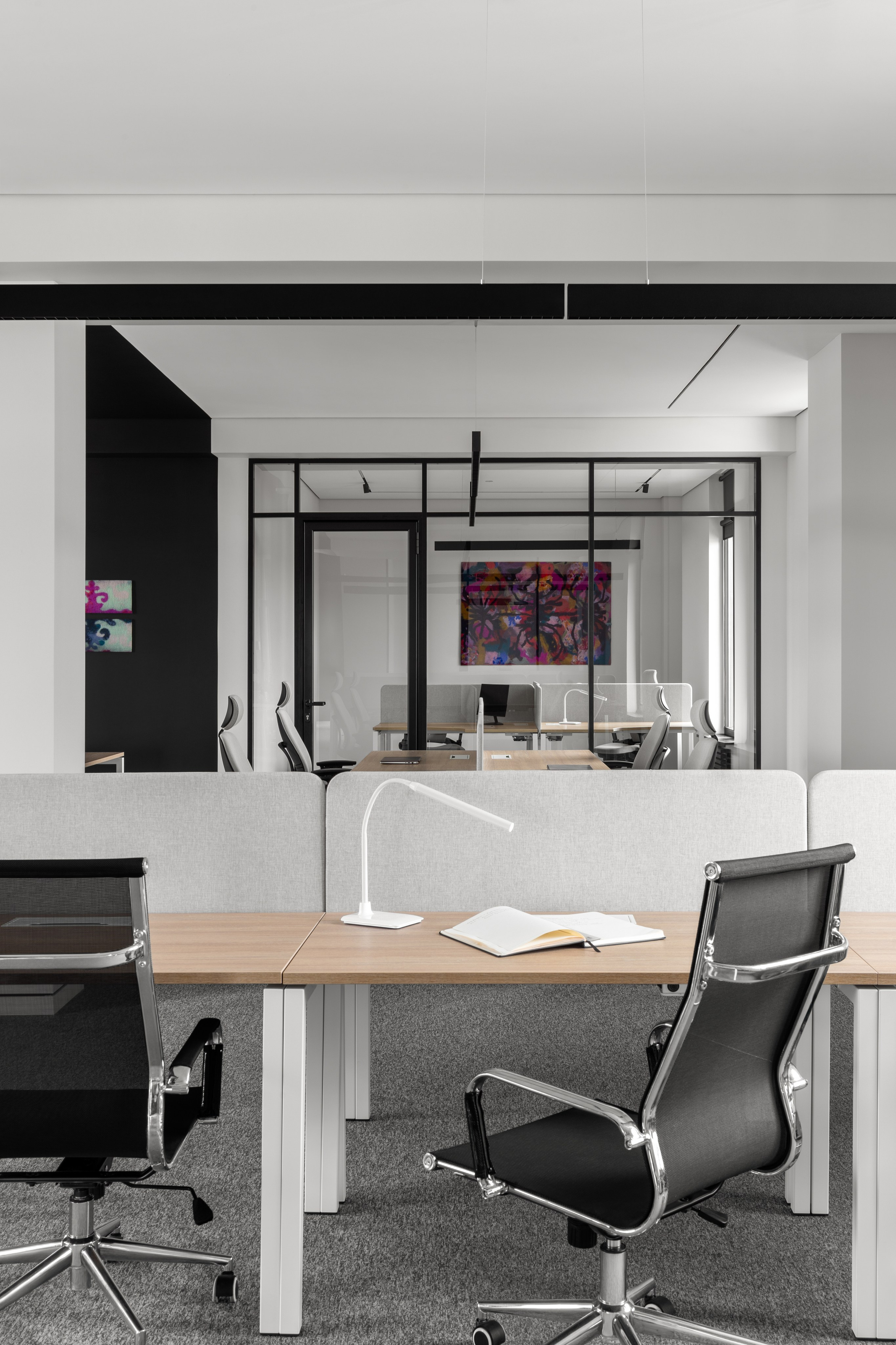 Интерьерная фотосъёмка офиса «Demeu» в Алматы. Roman Yakunin — interior photographer in Almaty, Kazakhstan