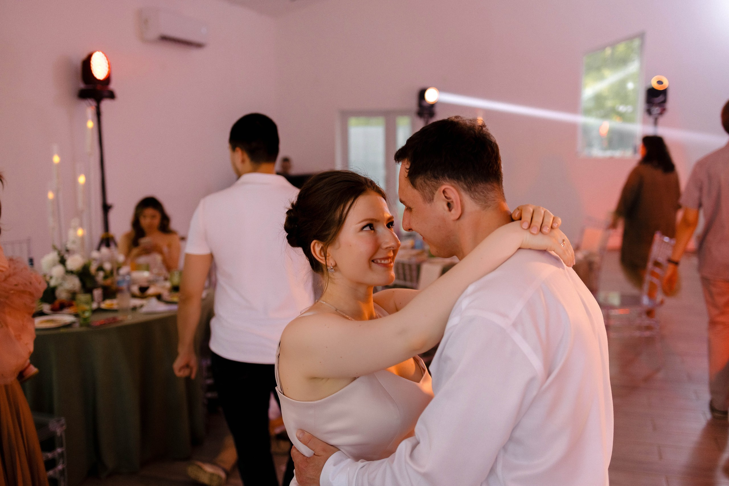 Мы можем всё, когда мы вместе…. Свадебный фотограф видеограф Новосибирск Кемерово Калининград