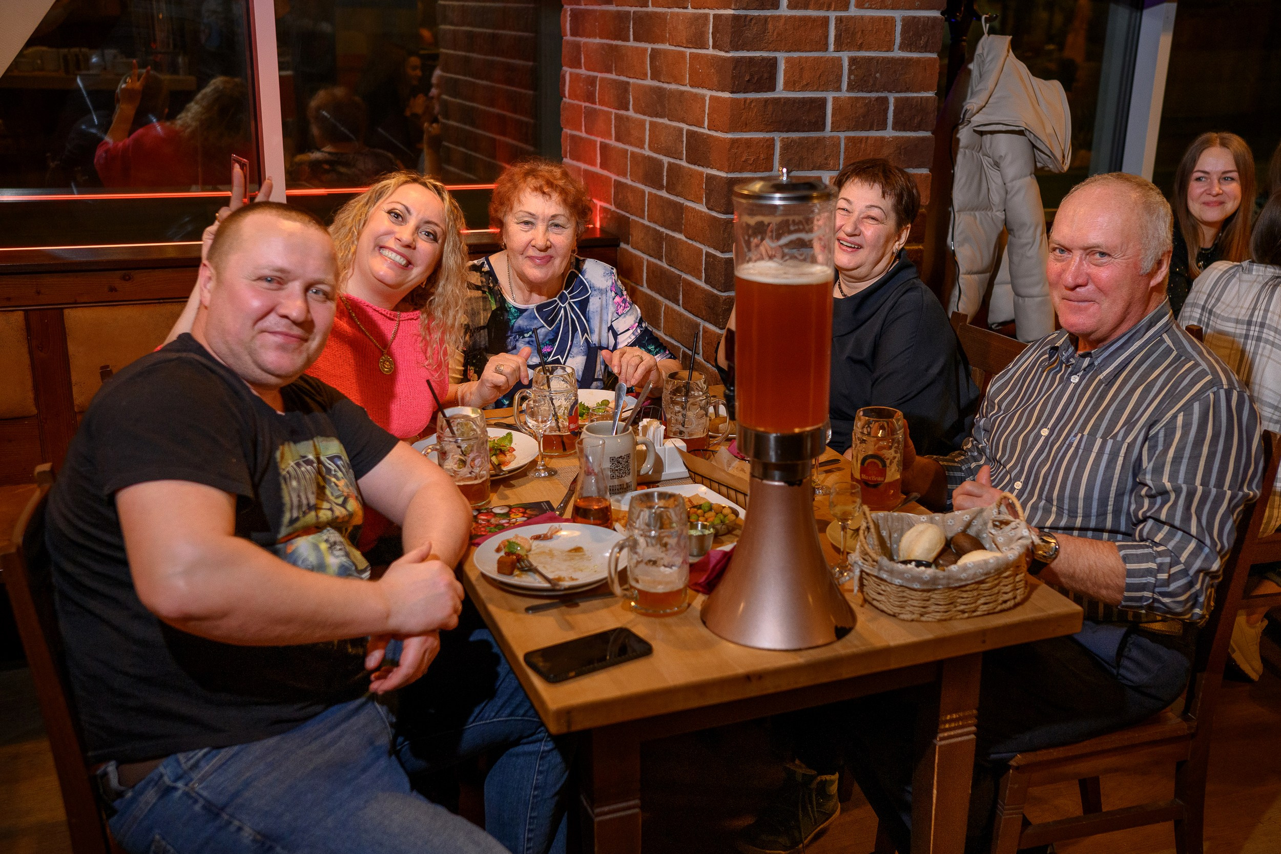 8Марта_МаксБрой. Фотограф Александр Данилов