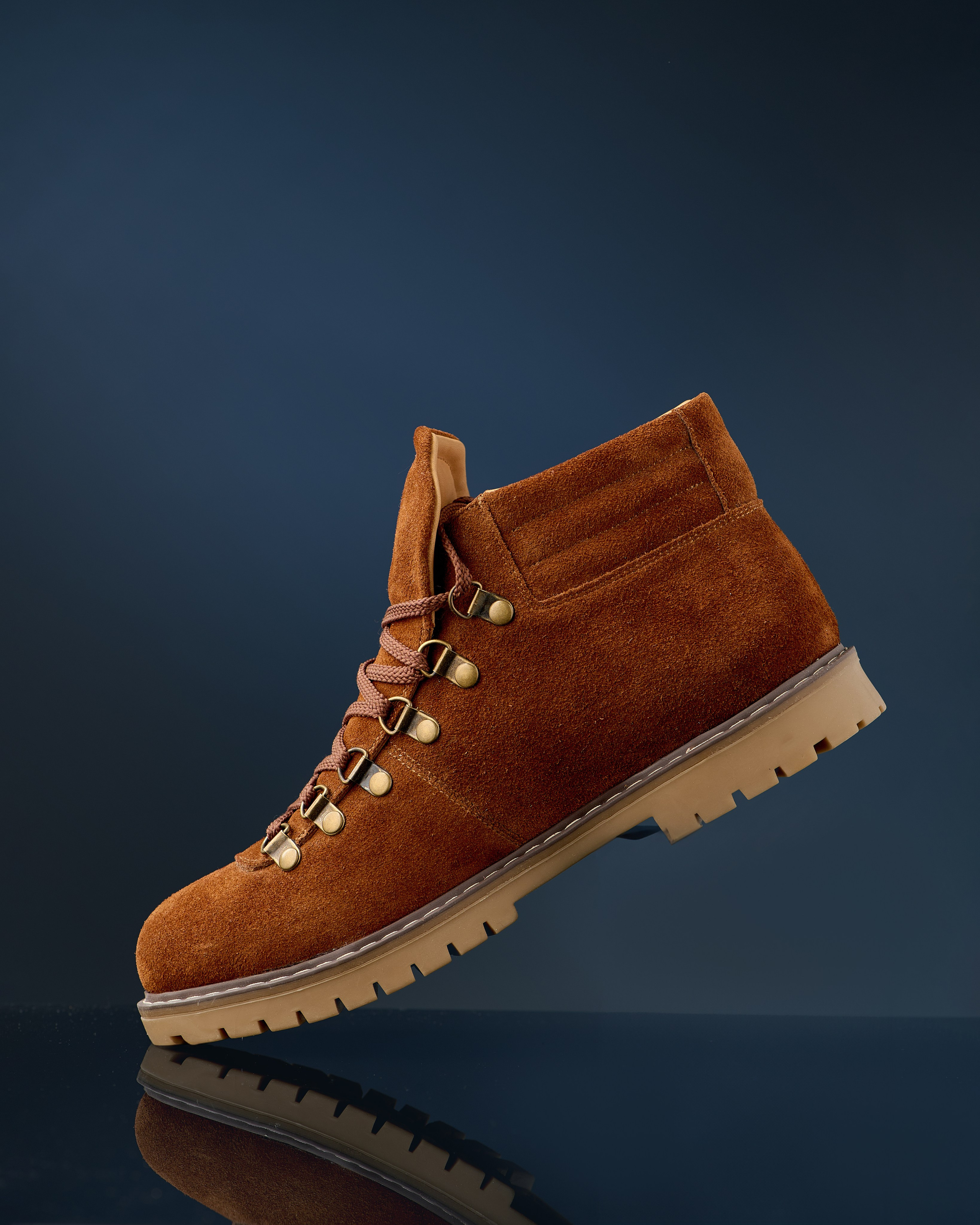 Изделия из кожи. Контент фотограф для бизнеса и маркет-плейсов