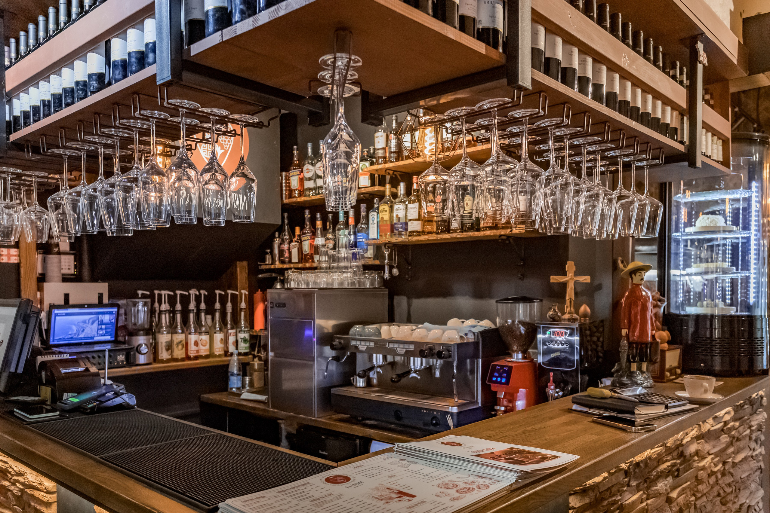 Съемка для грузинского ресторана Я в Грузии. Интерьеры, Контент, Портреты | Фотограф в Москве Дани Терно