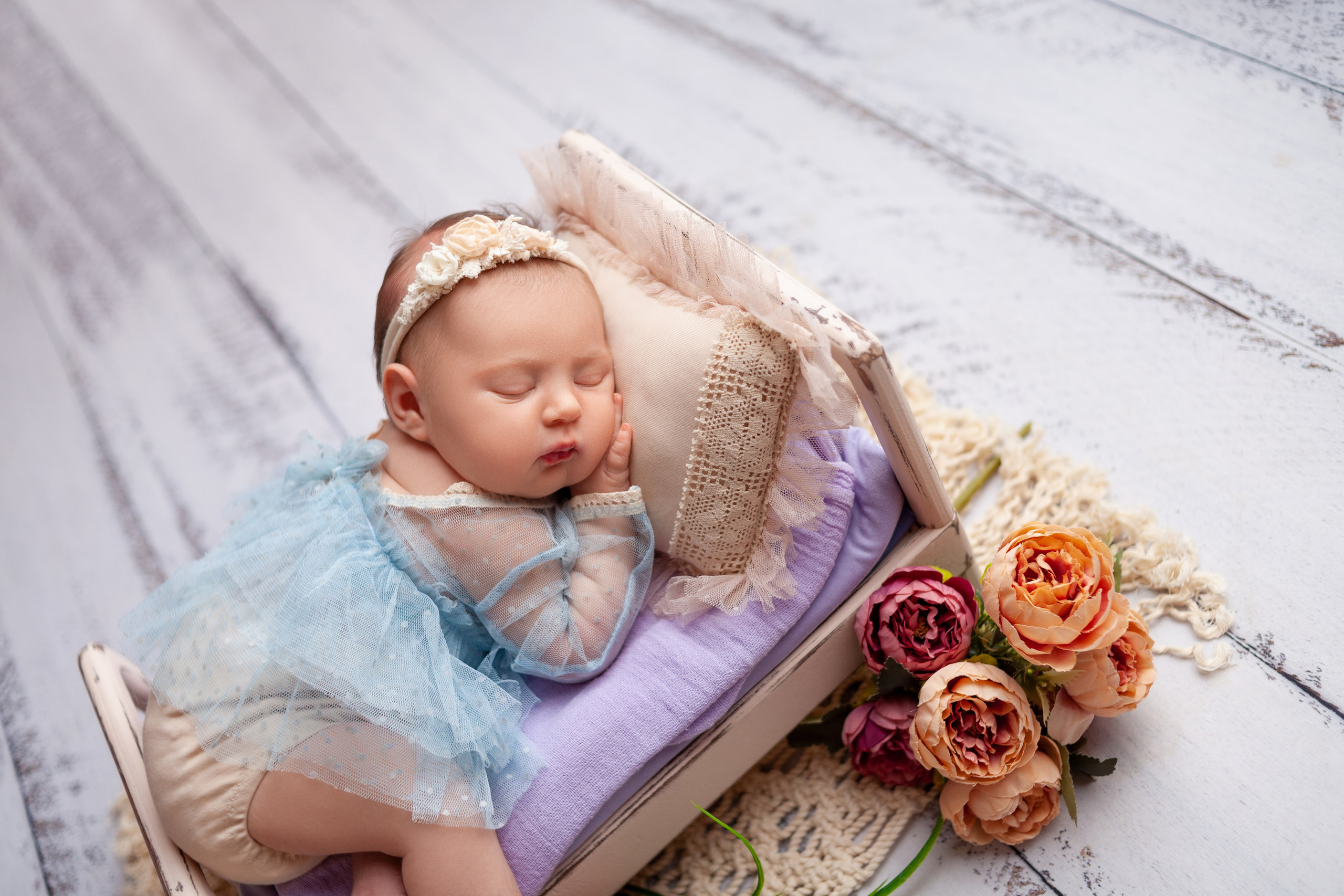 Девочки. Фотограф новорожденных г. Подольск, г. Жуковский, весь юг Москвы и Моск.обл