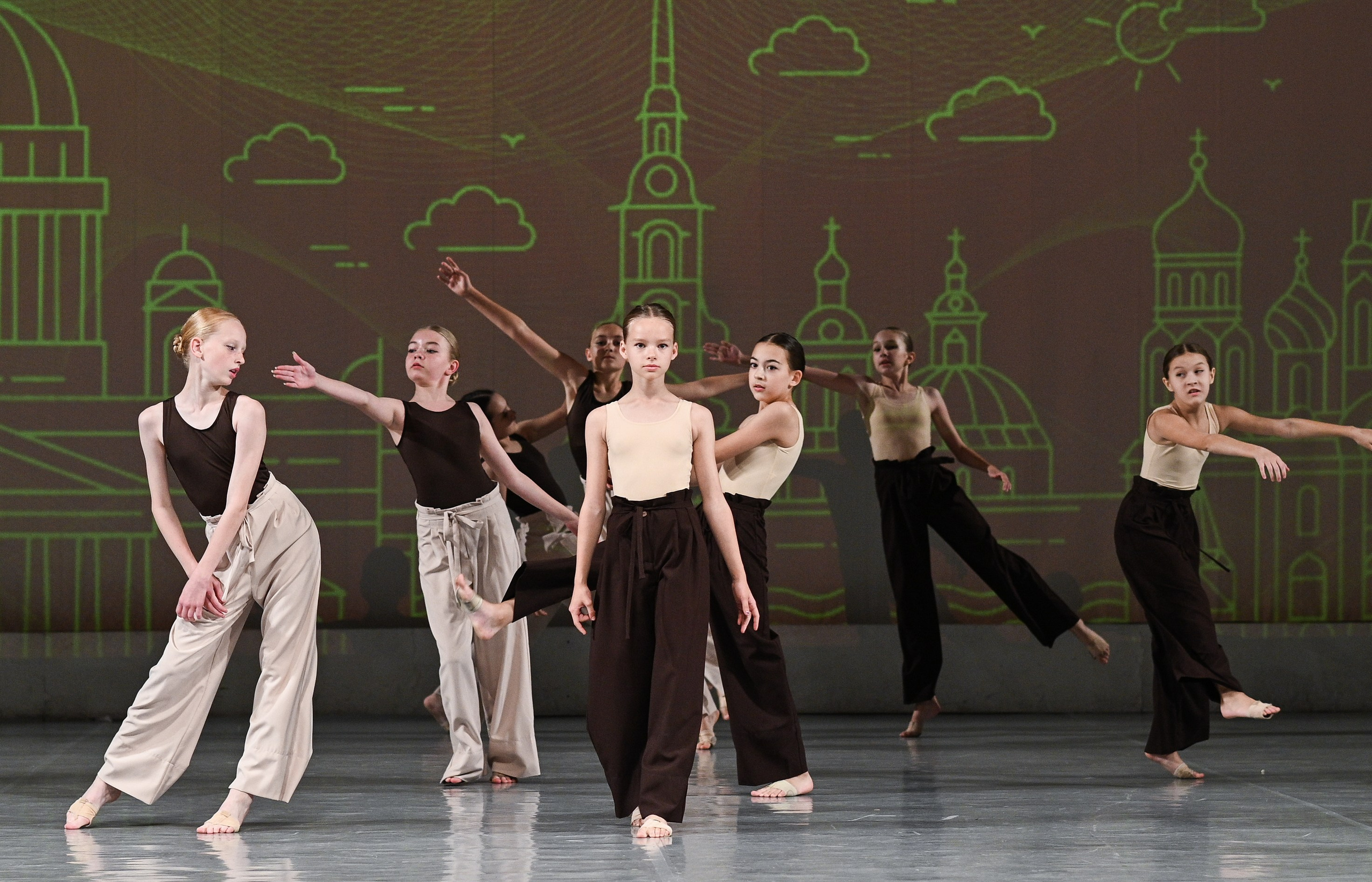 06.10.2024 «АртКомпас» Всероссийский фестиваль талантов «Невские встречи» г. СПБ. Медиастудия Фото Концепт