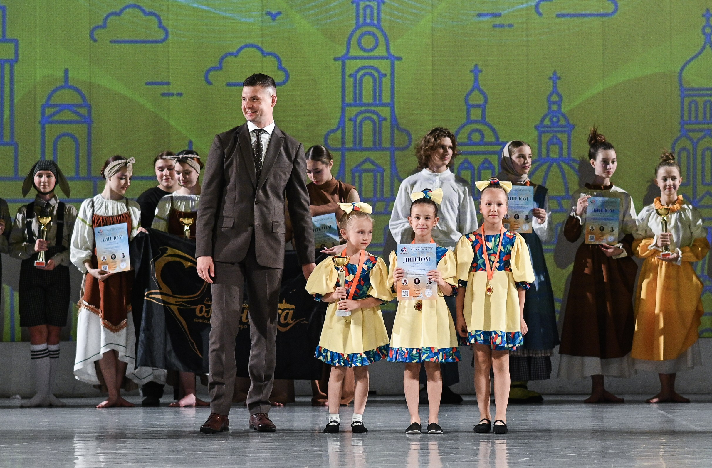 06.10.2024 «АртКомпас» Всероссийский фестиваль талантов «Невские встречи» г. СПБ. Медиастудия Фото Концепт