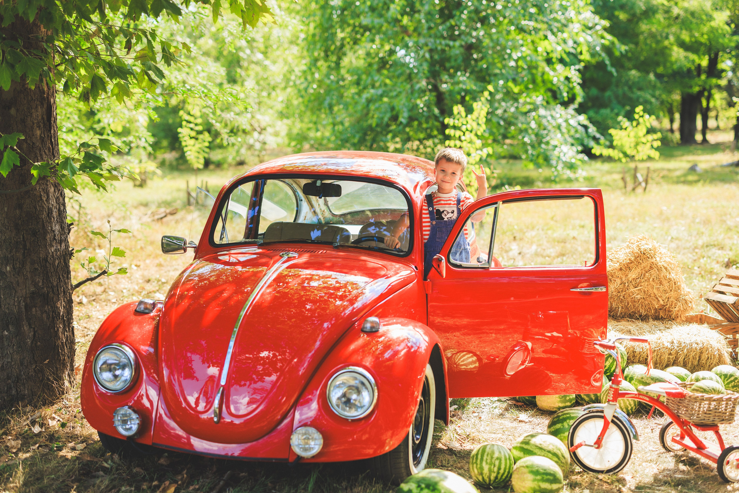 Летняя фотосессия с арбузами и ретро автомобилем. Семейный и детский фотограф в Краснодаре Анна Трашкова