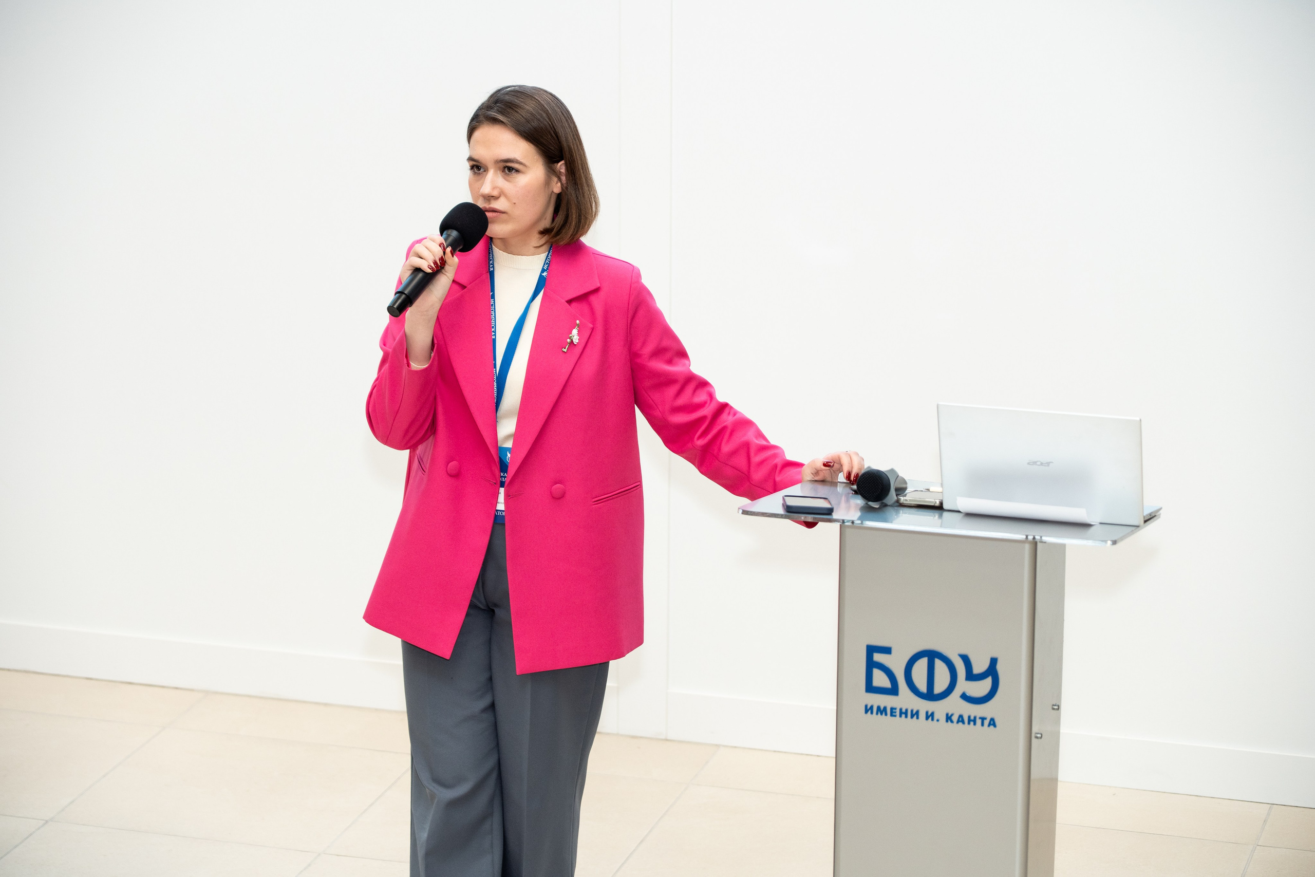 Историческая медиашкола 2025 в Калининграде. Репортажный фотограф в Москве Легкая Софья