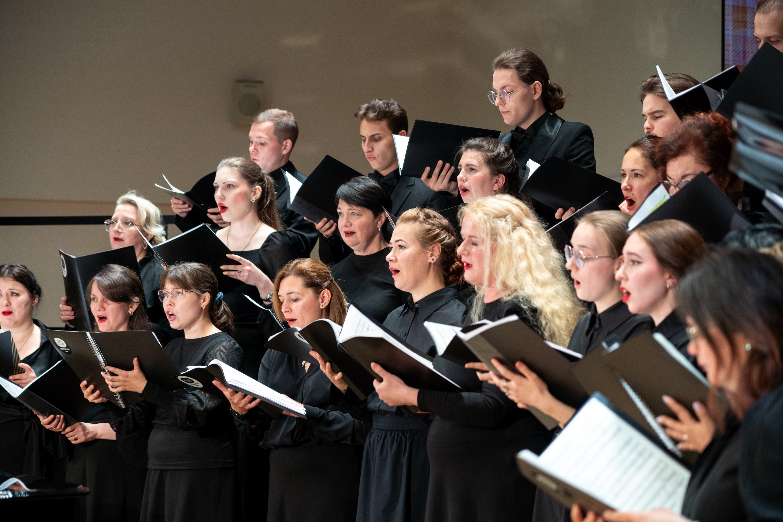 Horosapiens Choir. Легкая фотография